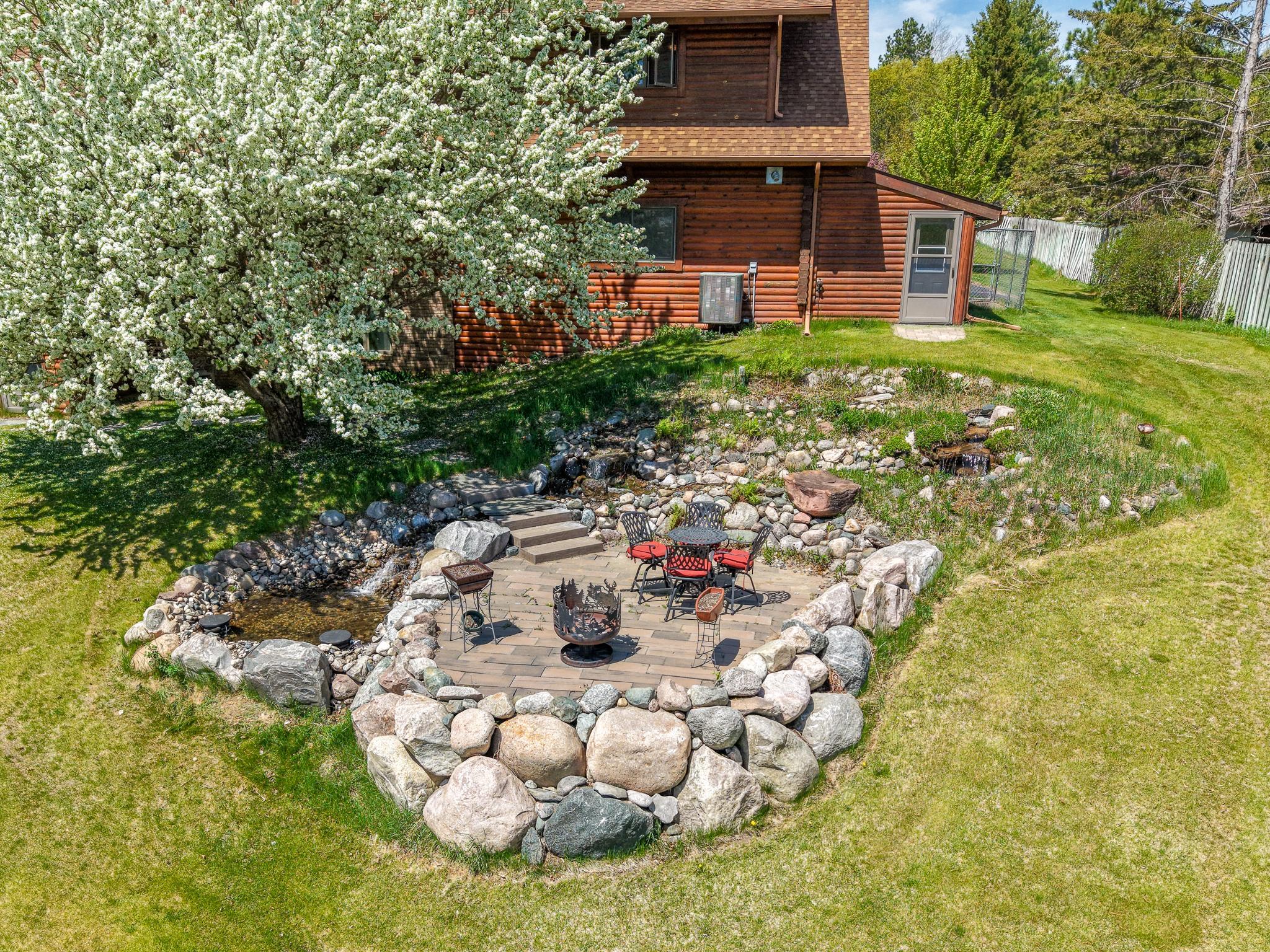 1989 single family home for sale at 20266 Windhill Drive in Bemidji, MN — 5 bed, 4 bath (photo 9 of 135)