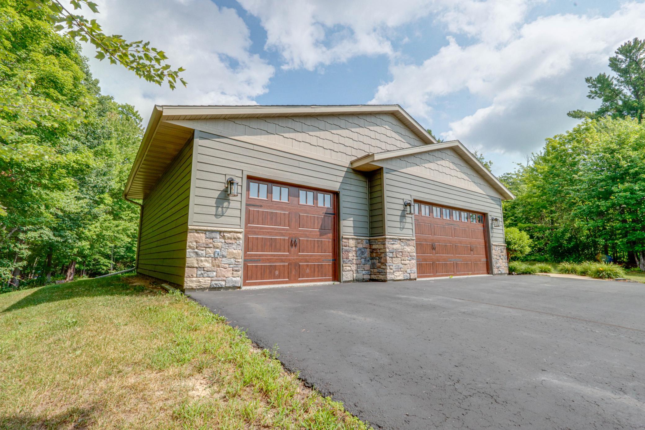 2006 single family home for sale at 1704 Forest Hills Avenue in Grand Rapids, MN — 5 bed, 3 bath (photo 64 of 91)