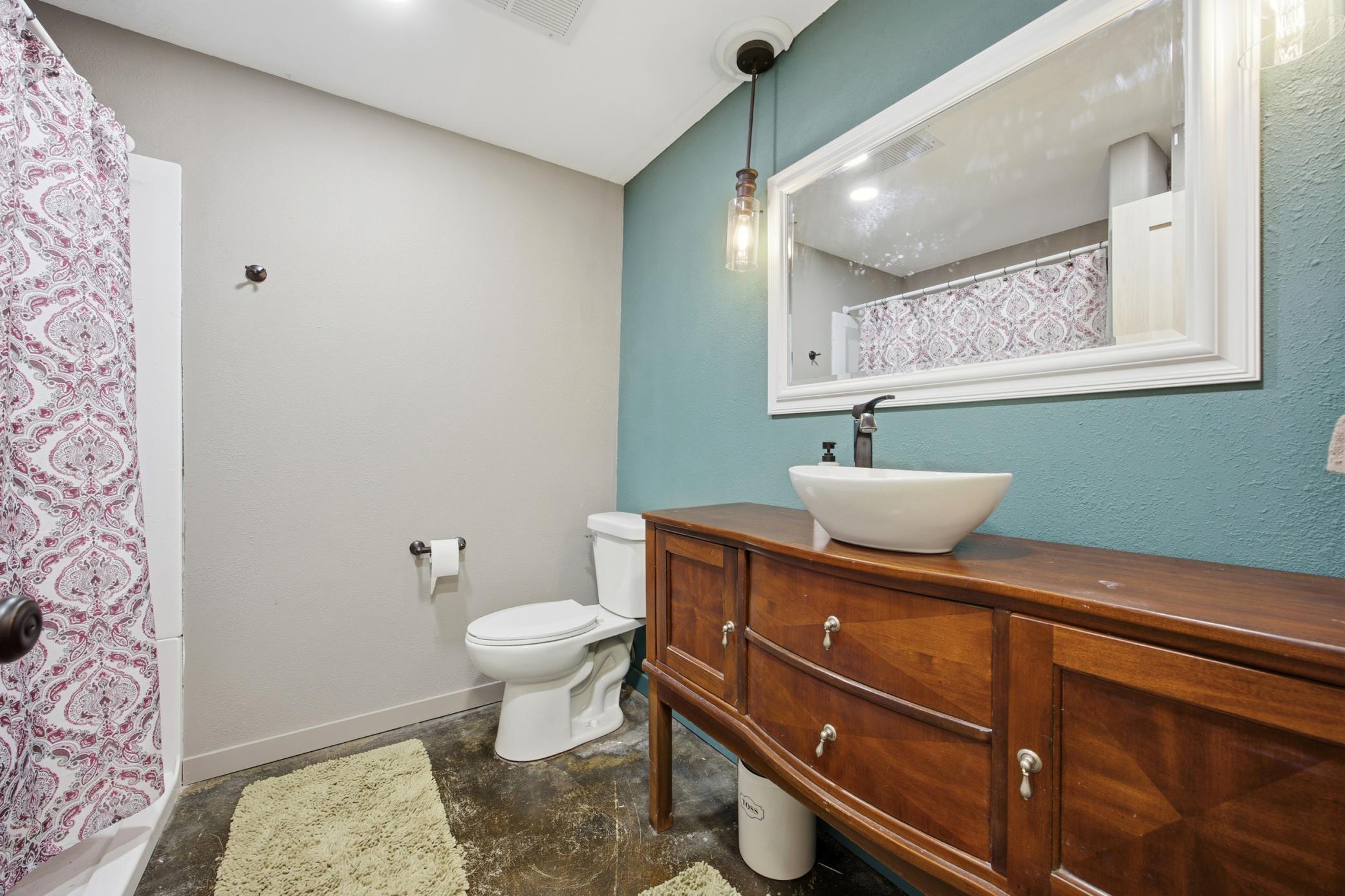 2009 single family home for sale at 3847 43rd Avenue S in Moorhead, MN — 5 bed, 4 bath (photo 33 of 40)