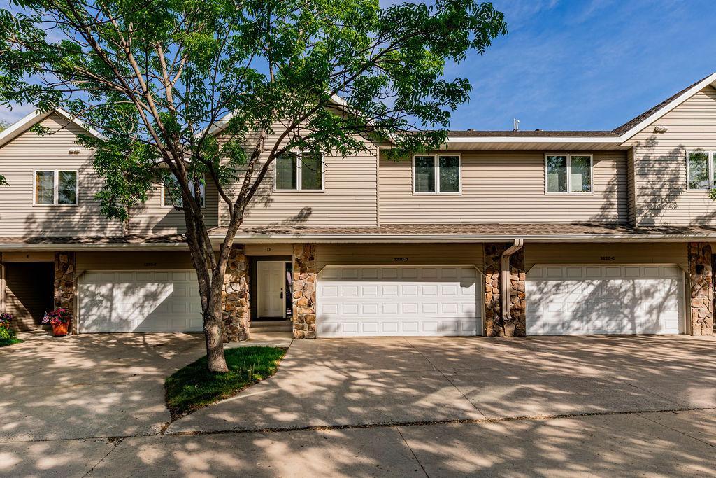 3220 40th Avenue S, Unit D, Fargo ND 58104 - Photo 2 of 43