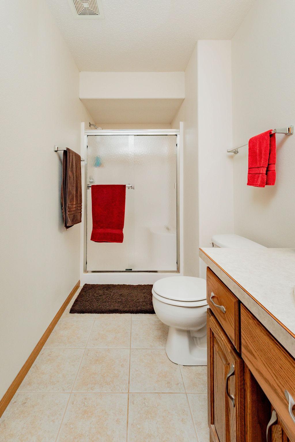 3220 40th Avenue S, Unit D, Fargo ND 58104 - Photo 34 of 43