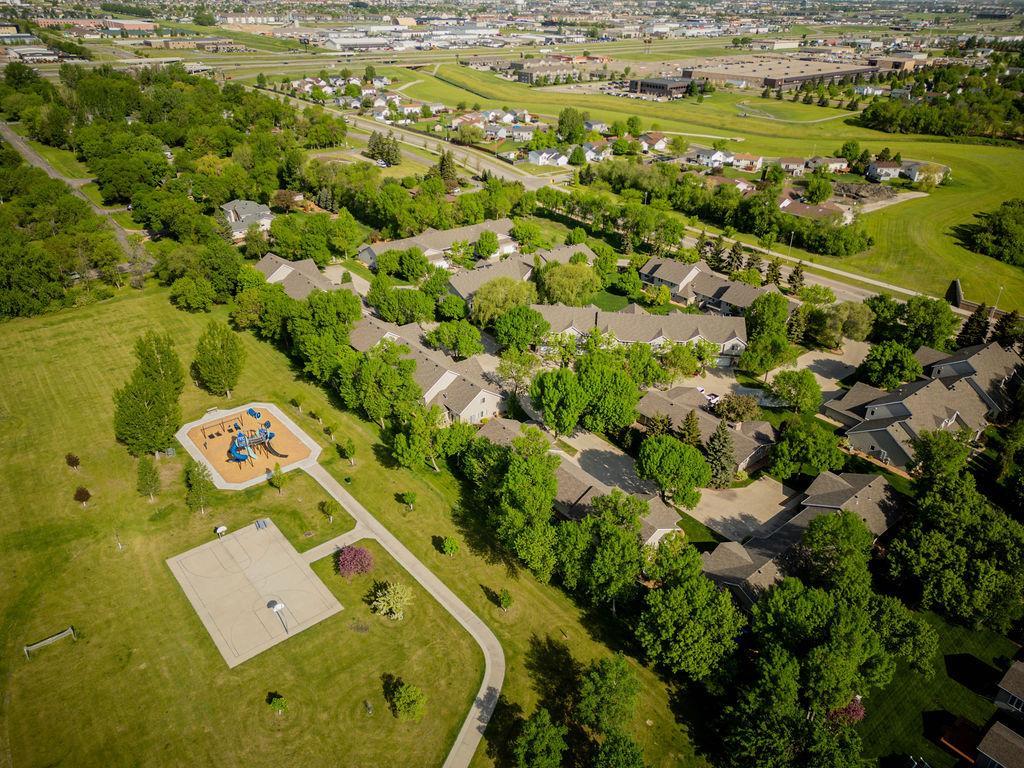 3220 40th Avenue S, Unit D, Fargo ND 58104 - Photo 40 of 43
