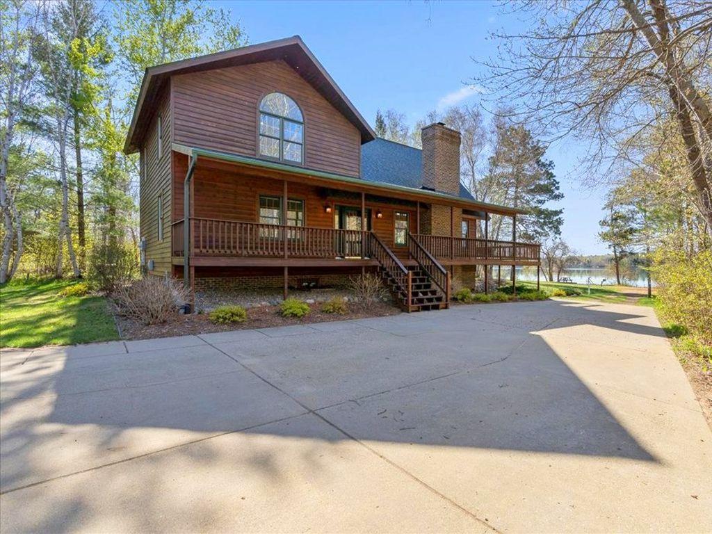 1998 single family home for sale at 28540 190th Street in Akeley, MN — 4 bed, 4 bath (photo 7 of 53)
