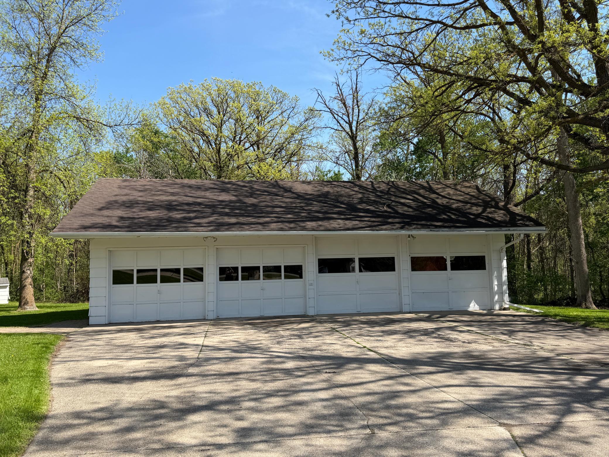 814 11th Avenue SE, Roseau MN 56751 - Photo 2 of 52