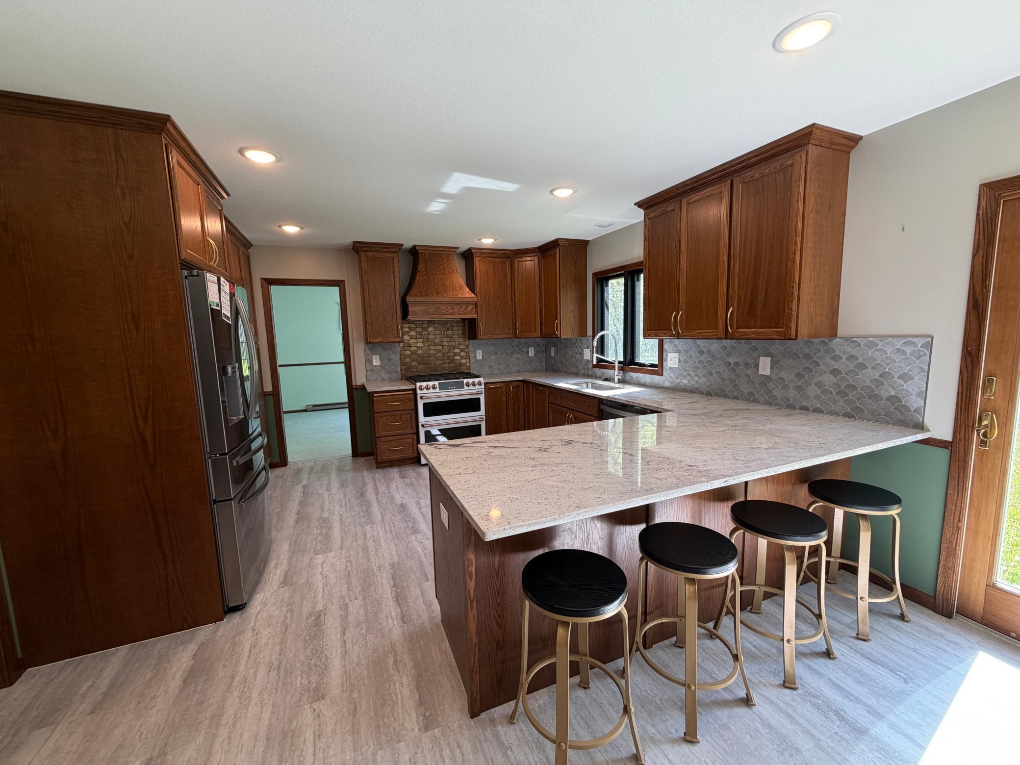 814 11th Avenue SE, Roseau MN 56751 - Photo 6 of 52