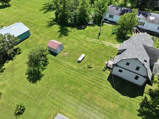 1910 single family home for sale at 350 3rd Avenue in Roosevelt, MN — 4 bed, 1 bath (photo 21 of 24)