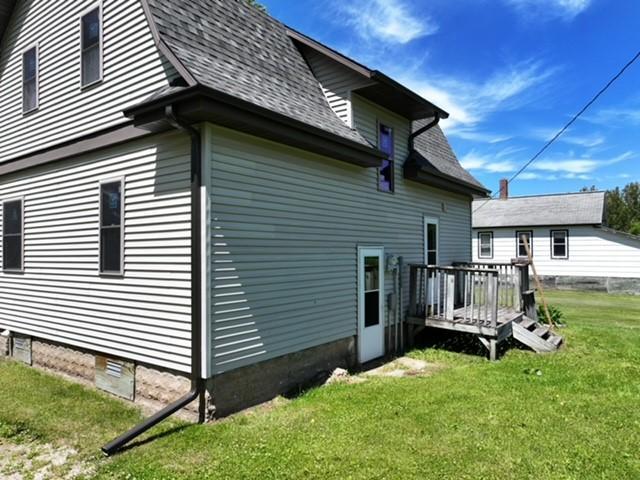 1910 single family home for sale at 350 3rd Avenue in Roosevelt, MN — 4 bed, 1 bath (photo 5 of 24)