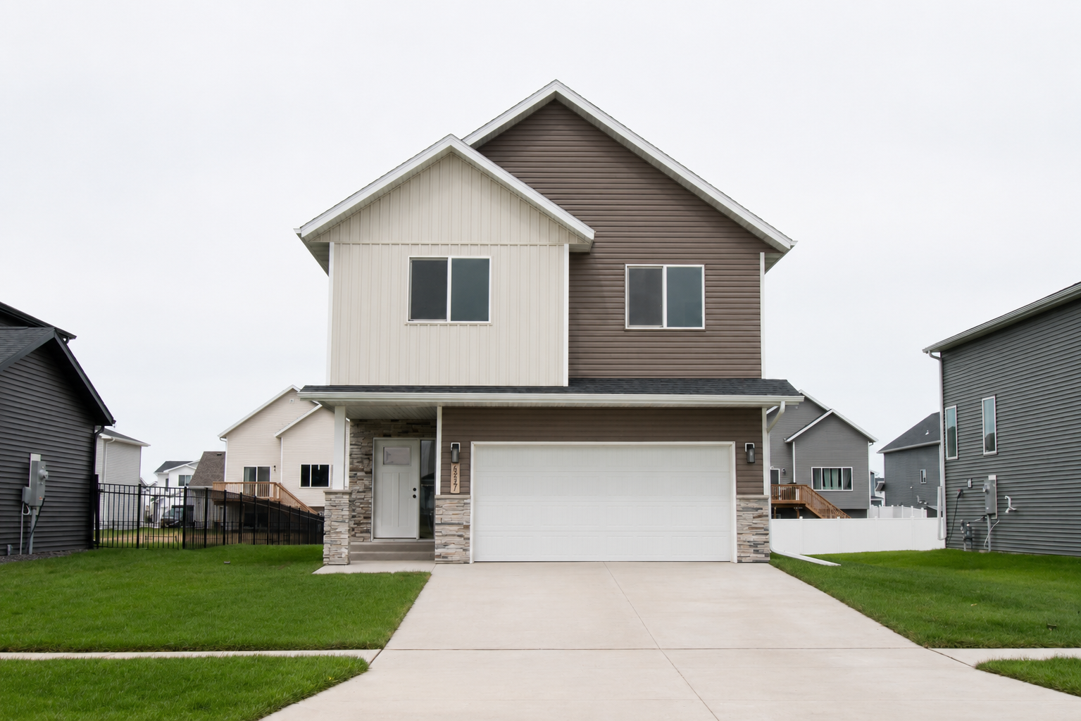 2025 single family home for sale at 6227 87th Avenue S in Horace, ND — 3 bed, 2 bath
