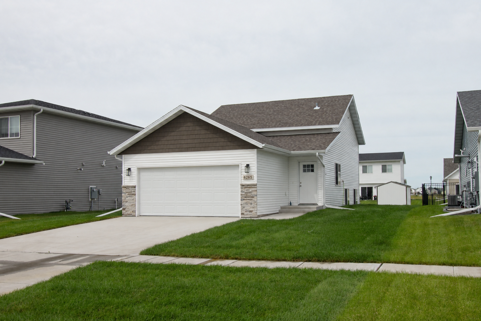 2025 single family home for sale at 6265 86th Avenue S in Horace, ND — 3 bed, 2 bath