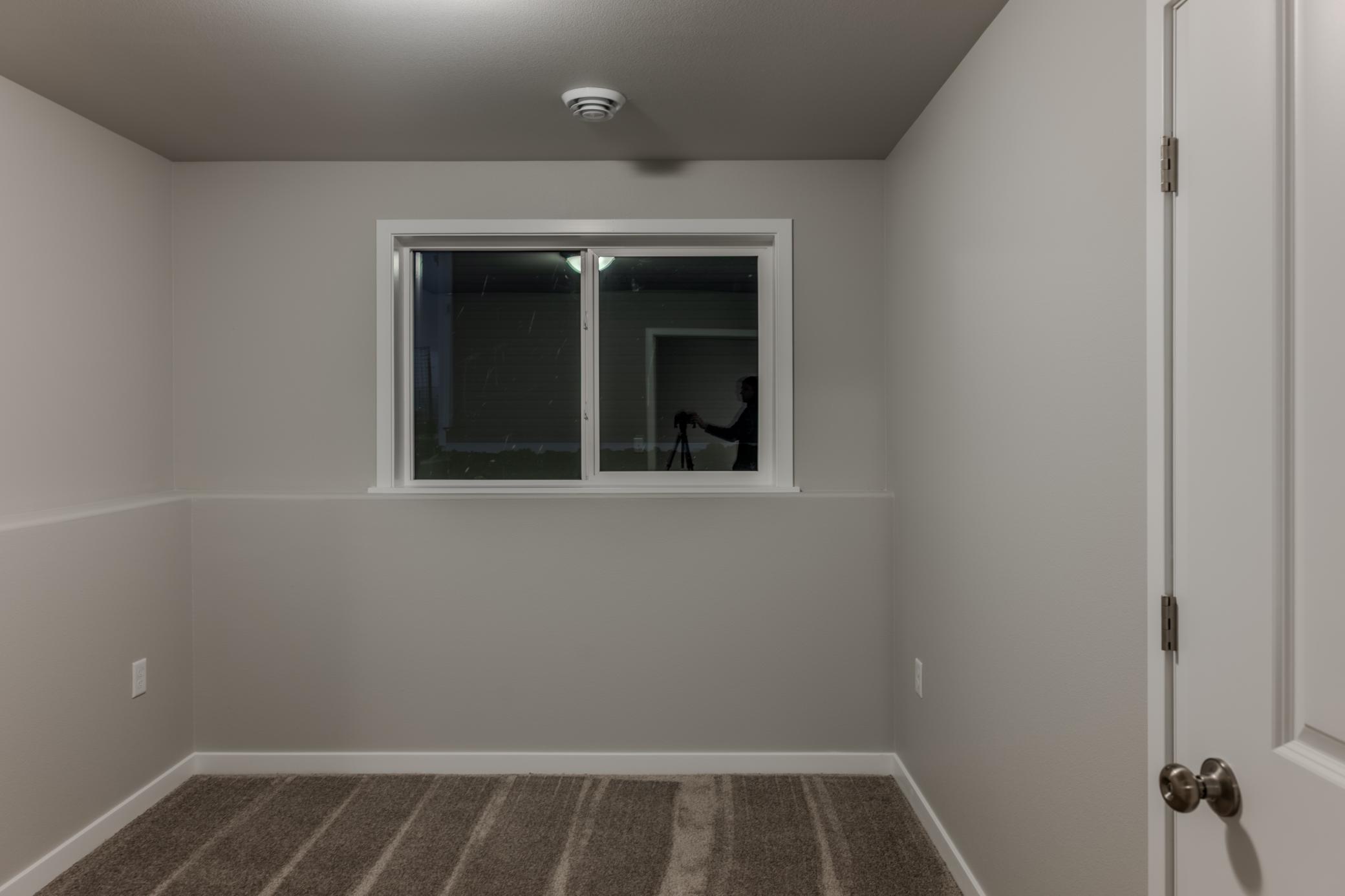 2025 single family home for sale at 6265 86th Avenue S in Horace, ND — 3 bed, 2 bath (photo 21 of 27)