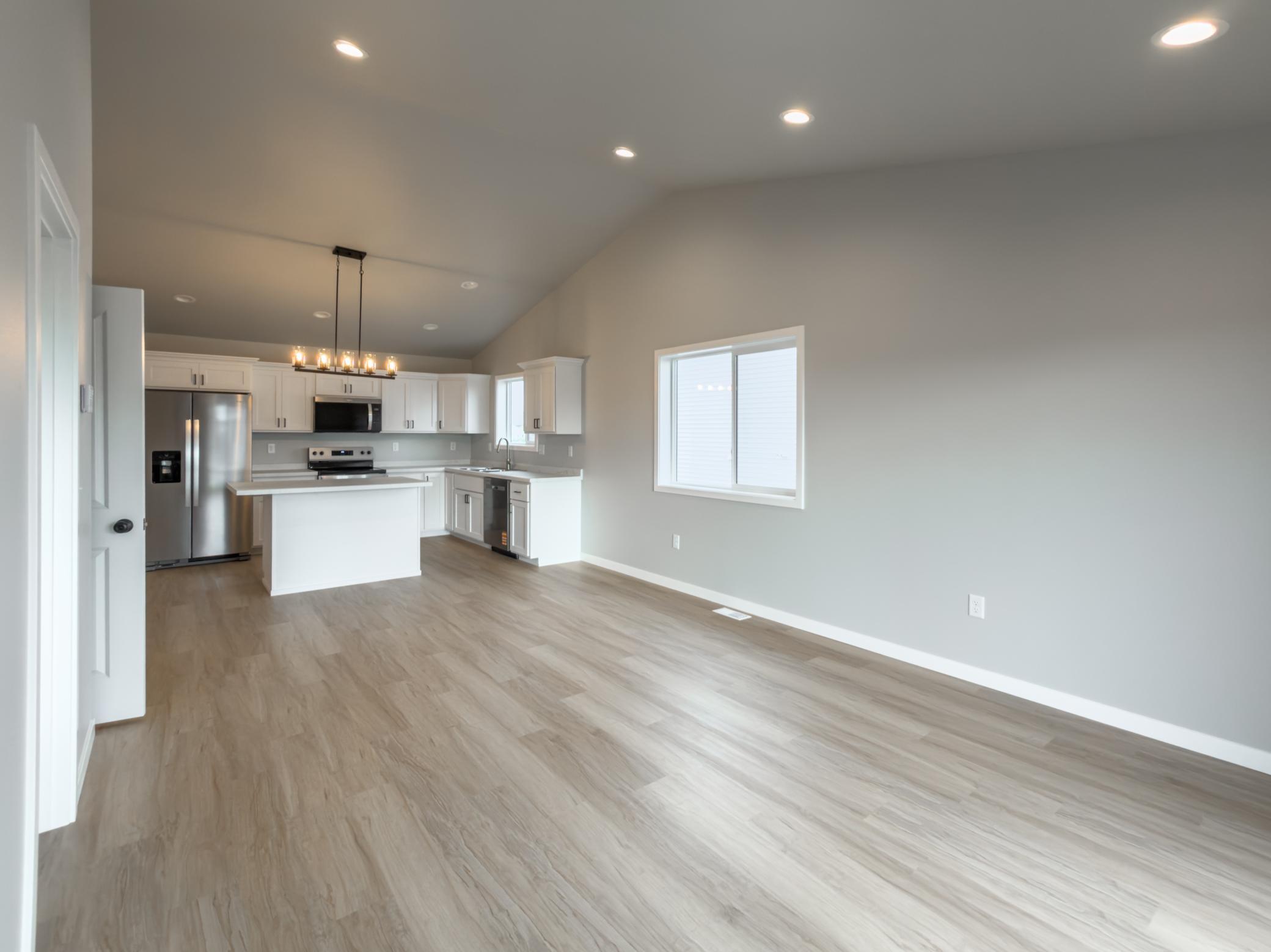 2025 single family home for sale at 6276 85 Avenue S in Horace, ND — 3 bed, 2 bath (photo 11 of 26)