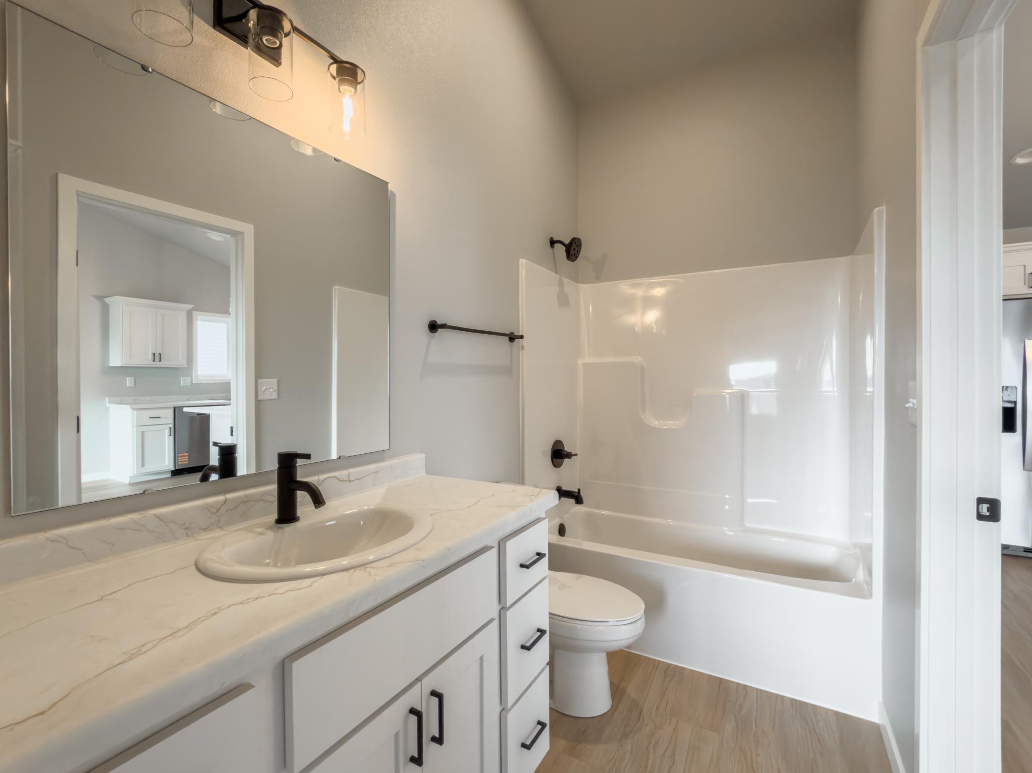2025 single family home for sale at 6276 85 Avenue S in Horace, ND — 3 bed, 2 bath (photo 17 of 26)