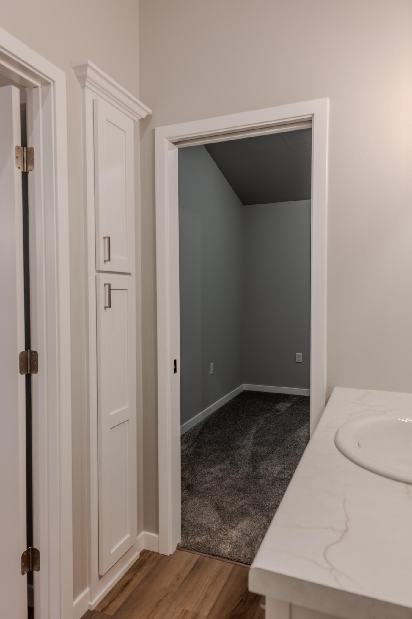 3246 36th Avenue S, Moorhead MN 56560 - Photo 12 of 20
