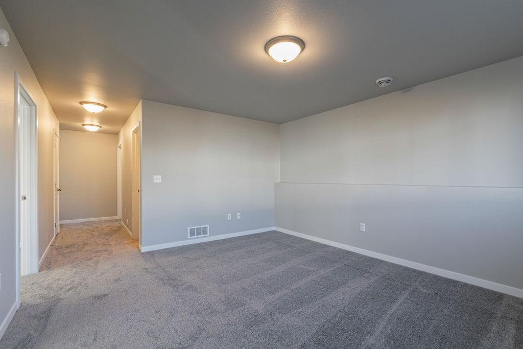 6211 87th Avenue S, Horace ND 58047 - Photo 18 of 25