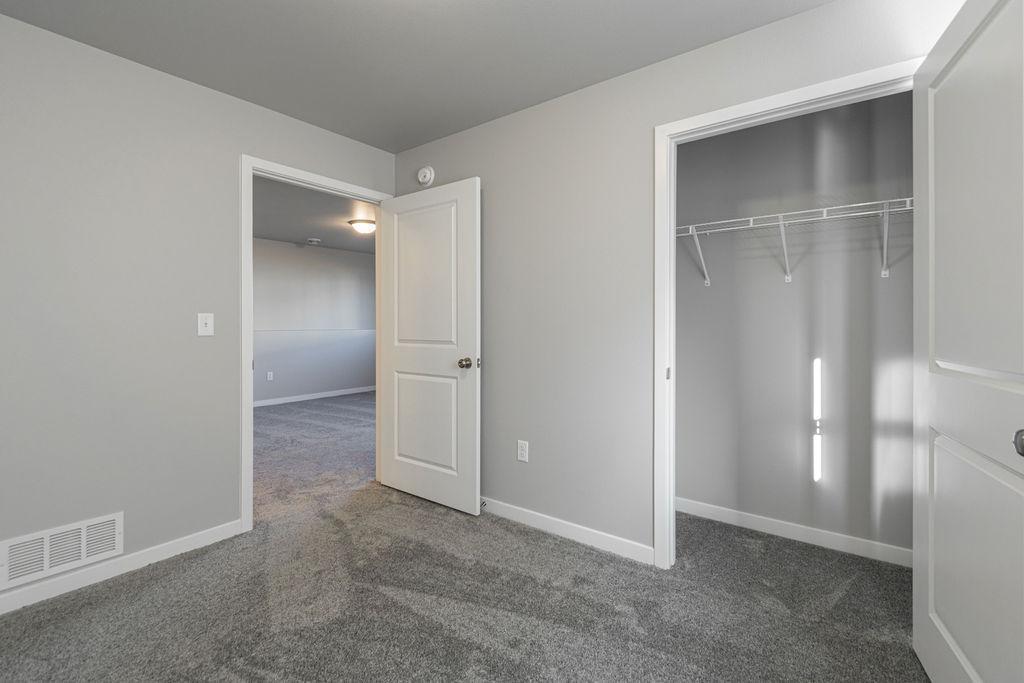 6211 87th Avenue S, Horace ND 58047 - Photo 22 of 25