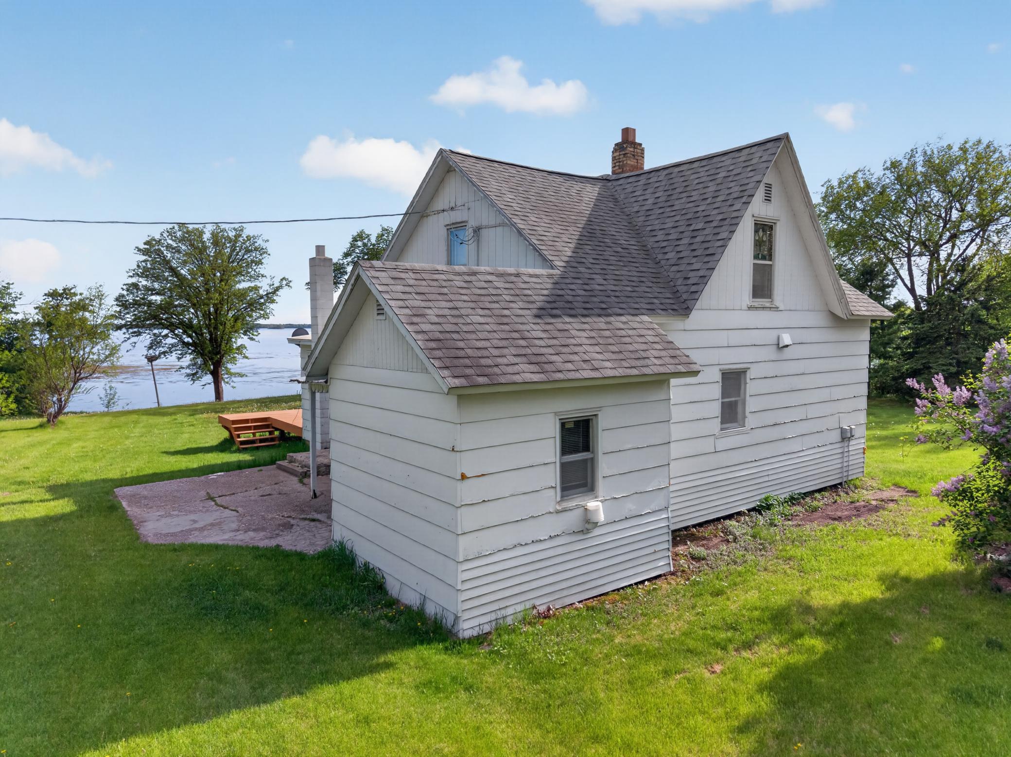 1910 single family home for sale at 32378 E Rosewood Drive in Dent, MN — 3 bed, 1 bath (photo 3 of 42)