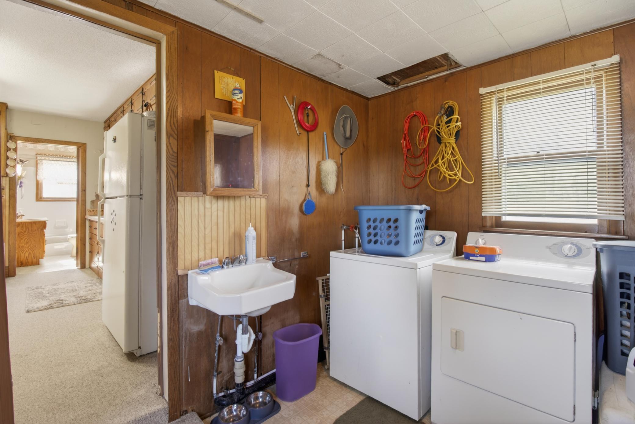 1910 single family home for sale at 32378 E Rosewood Drive in Dent, MN — 3 bed, 1 bath (photo 23 of 42)