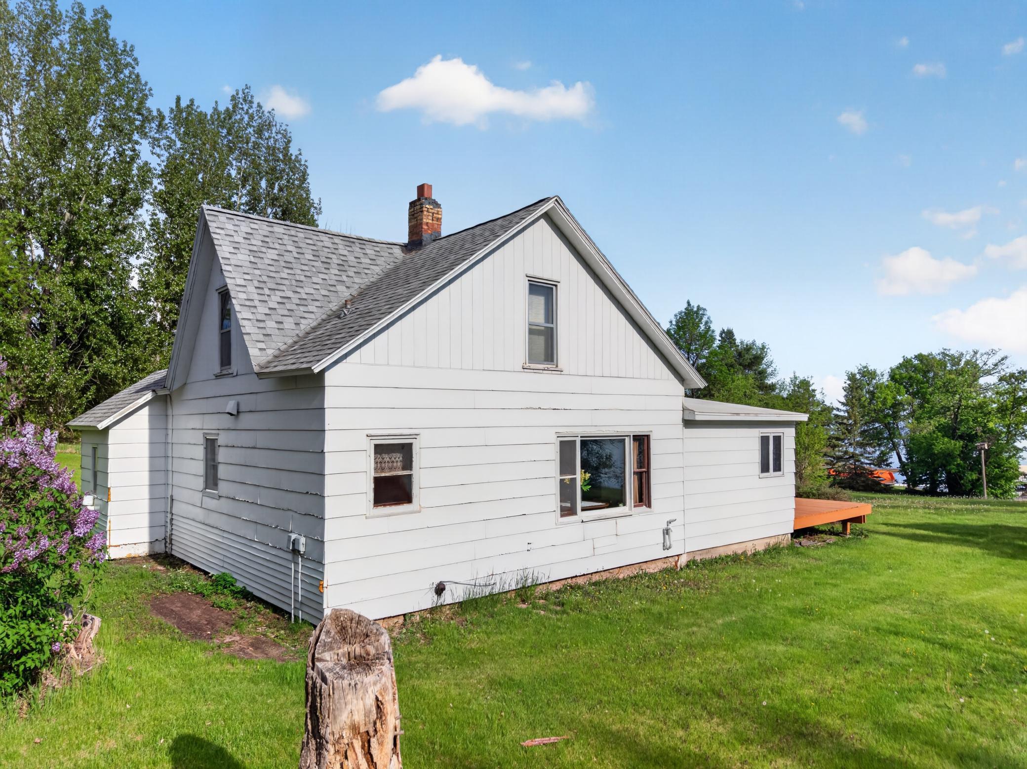 1910 single family home for sale at 32378 E Rosewood Drive in Dent, MN — 3 bed, 1 bath (photo 4 of 42)