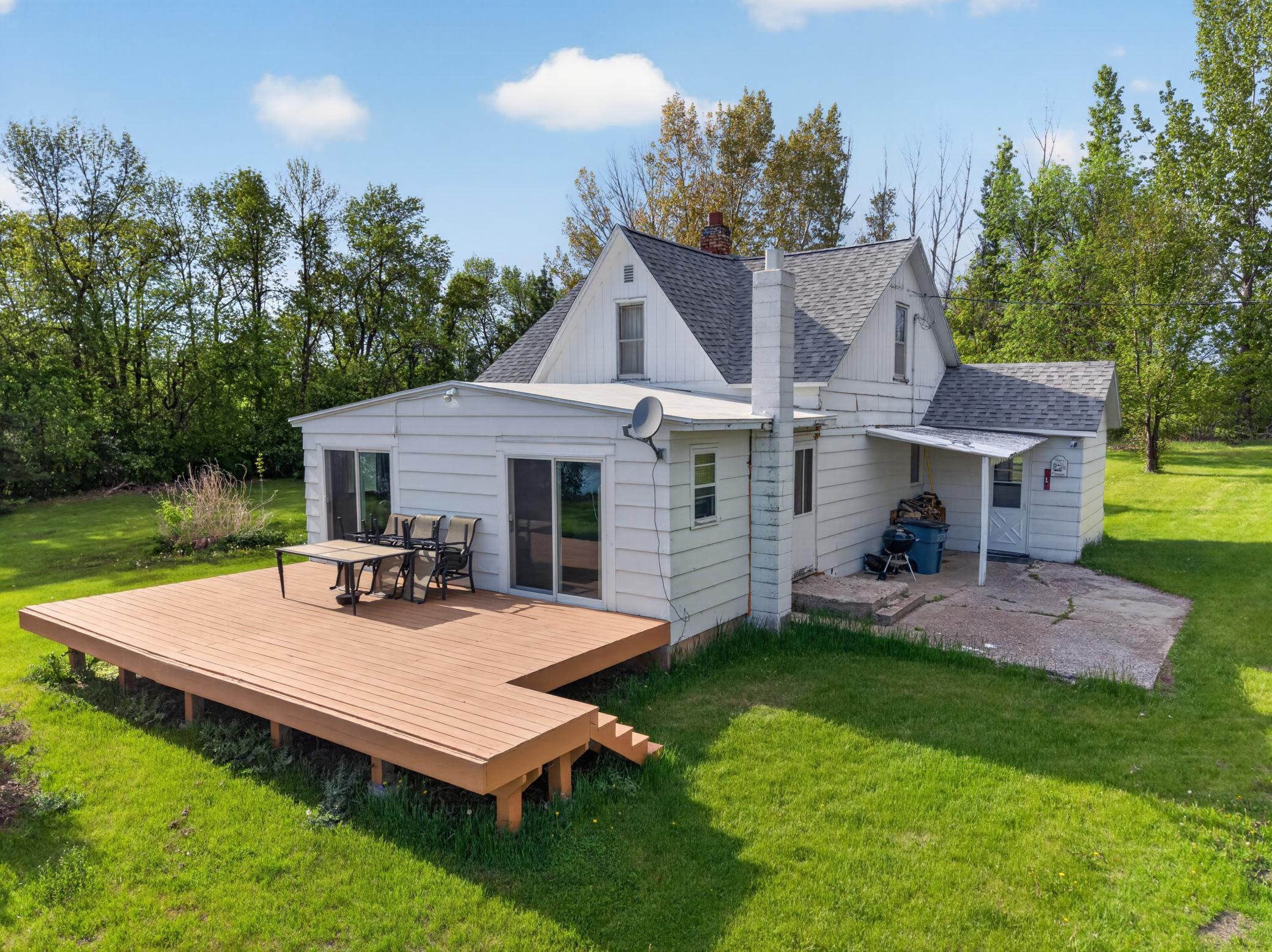 1910 single family home for sale at 32378 E Rosewood Drive in Dent, MN — 3 bed, 1 bath (photo 6 of 42)