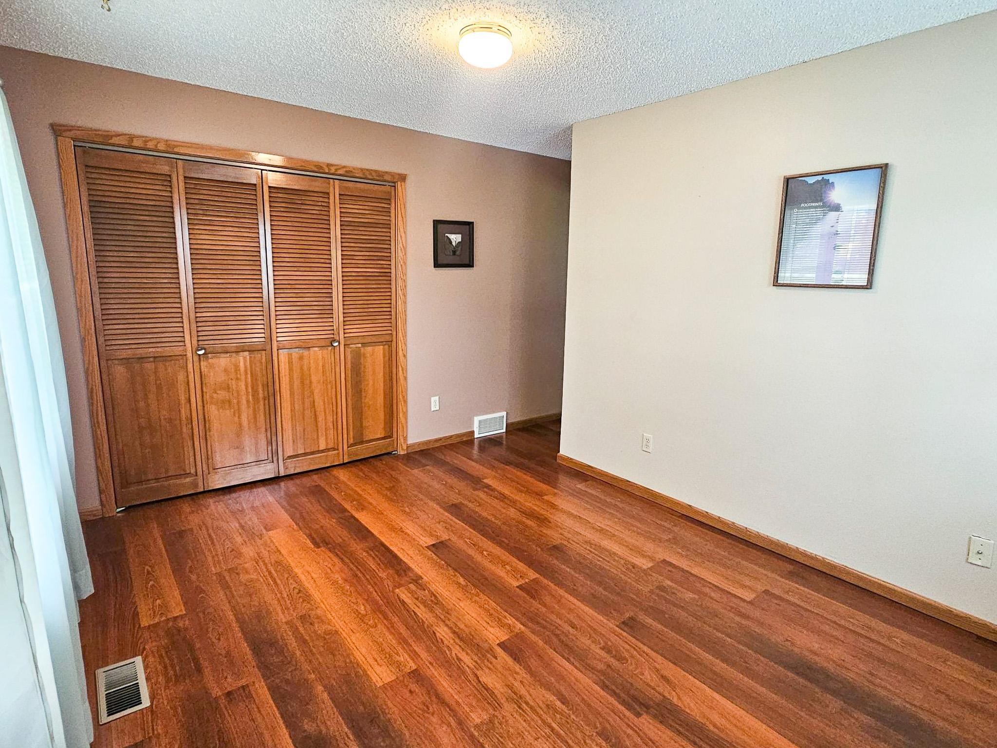 1977 single family home for sale at 116 Nora Street E in Thief River Falls, MN — 3 bed, 2 bath (photo 18 of 42)