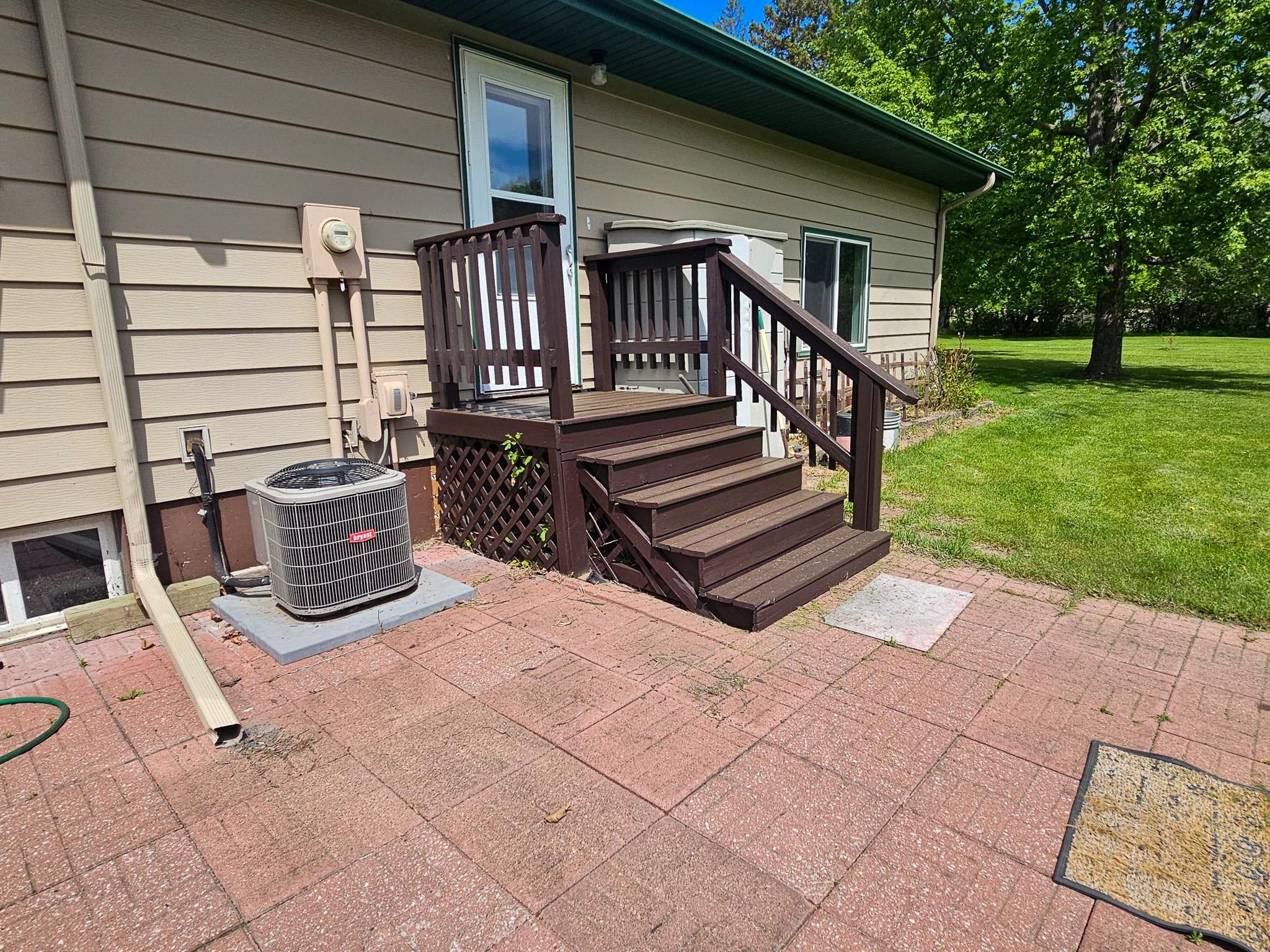 1977 single family home for sale at 116 Nora Street E in Thief River Falls, MN — 3 bed, 2 bath (photo 29 of 42)