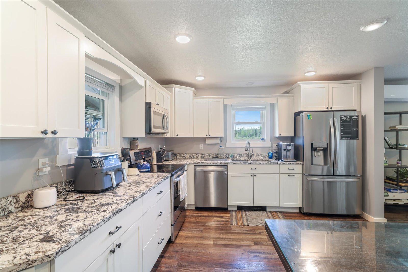 1975 single family home for sale at 42315 County Road 117 in Cohasset, MN — 3 bed, 2 bath (photo 17 of 48)