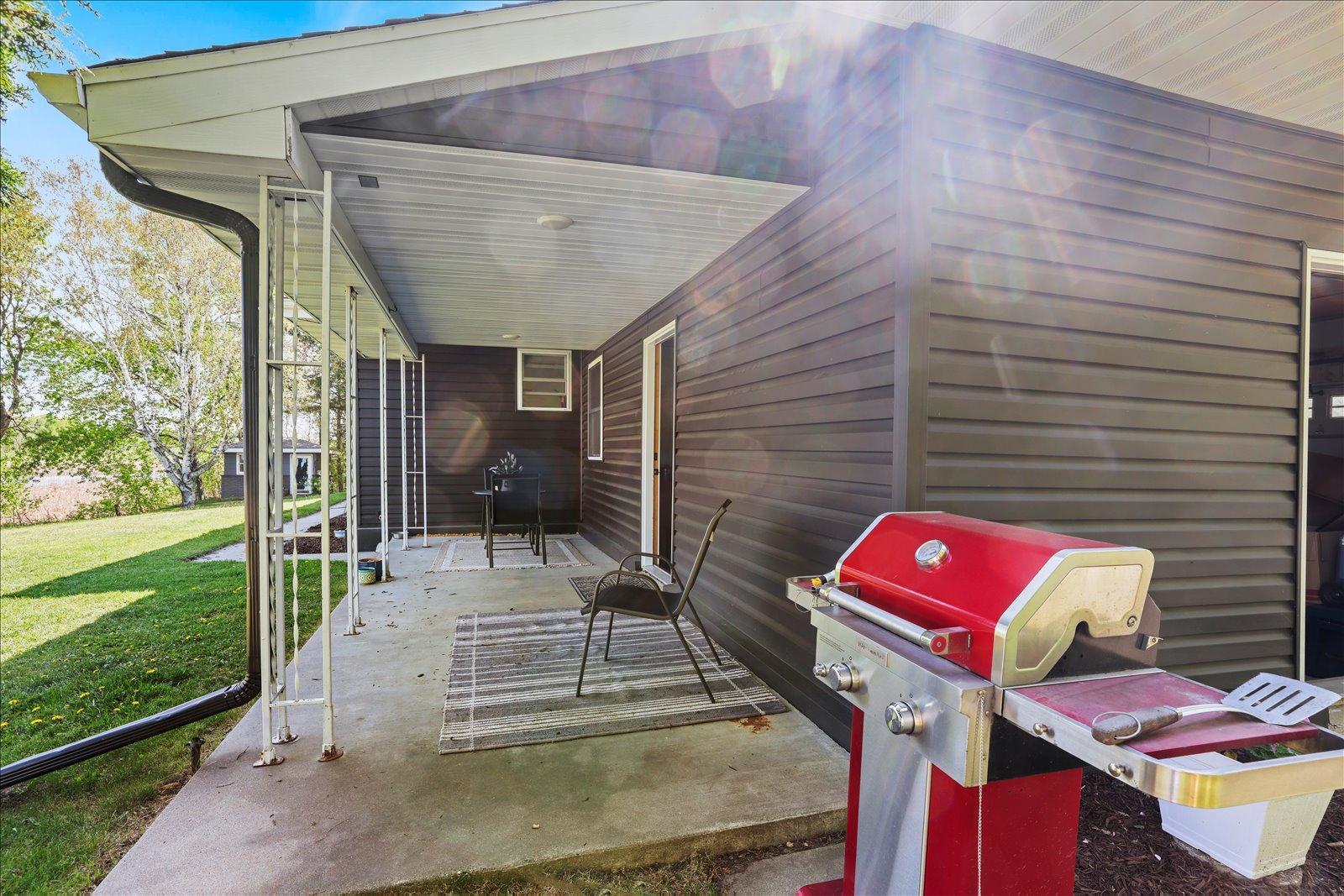 1975 single family home for sale at 42315 County Road 117 in Cohasset, MN — 3 bed, 2 bath (photo 38 of 48)