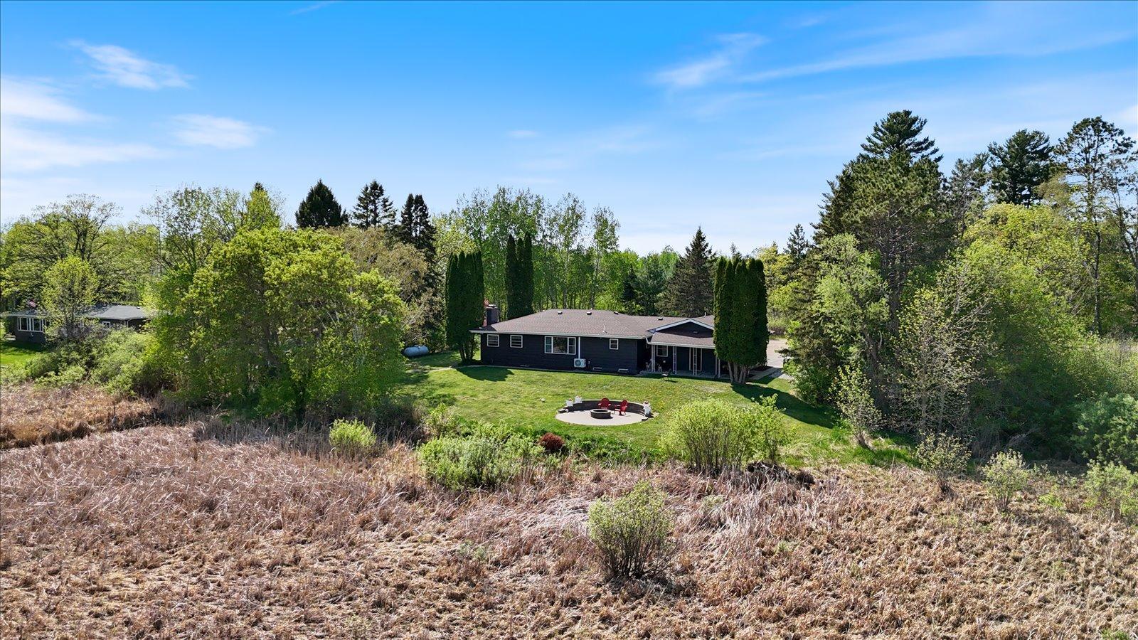 1975 single family home for sale at 42315 County Road 117 in Cohasset, MN — 3 bed, 2 bath (photo 5 of 48)