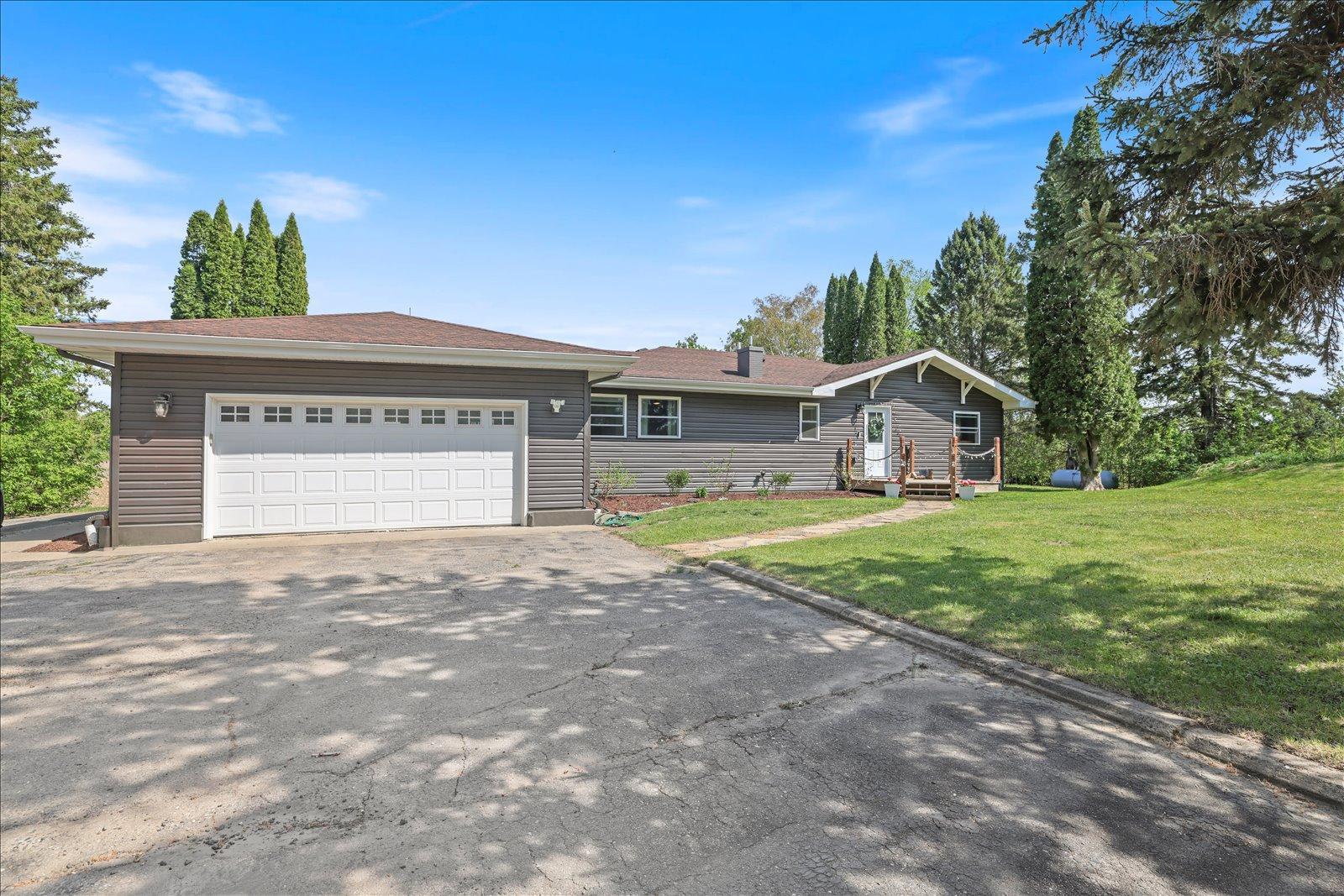 1975 single family home for sale at 42315 County Road 117 in Cohasset, MN — 3 bed, 2 bath (photo 41 of 48)