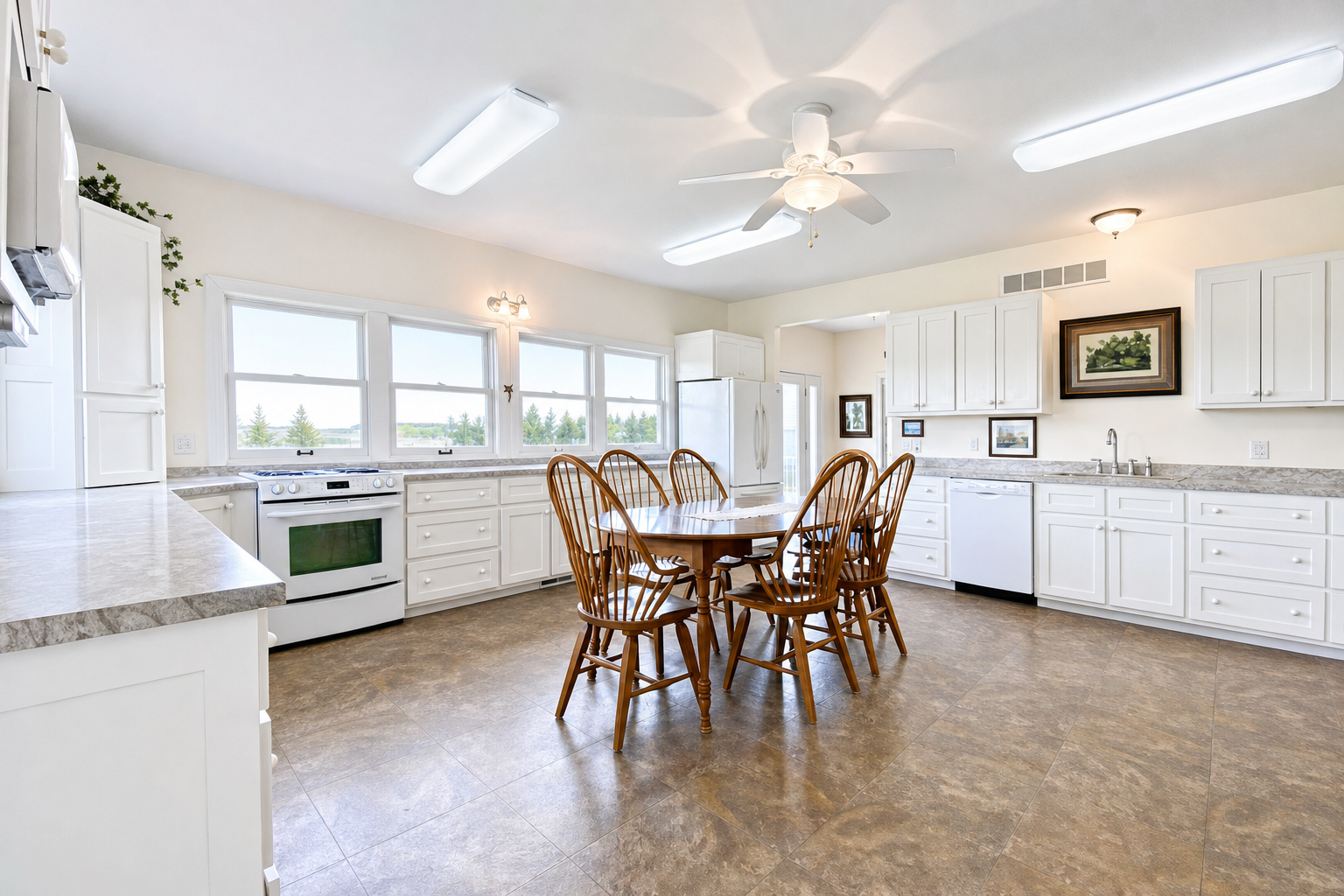 2008 single family home for sale at 18280 County 11 in Park Rapids, MN — 4 bed, 4 bath (photo 28 of 57)