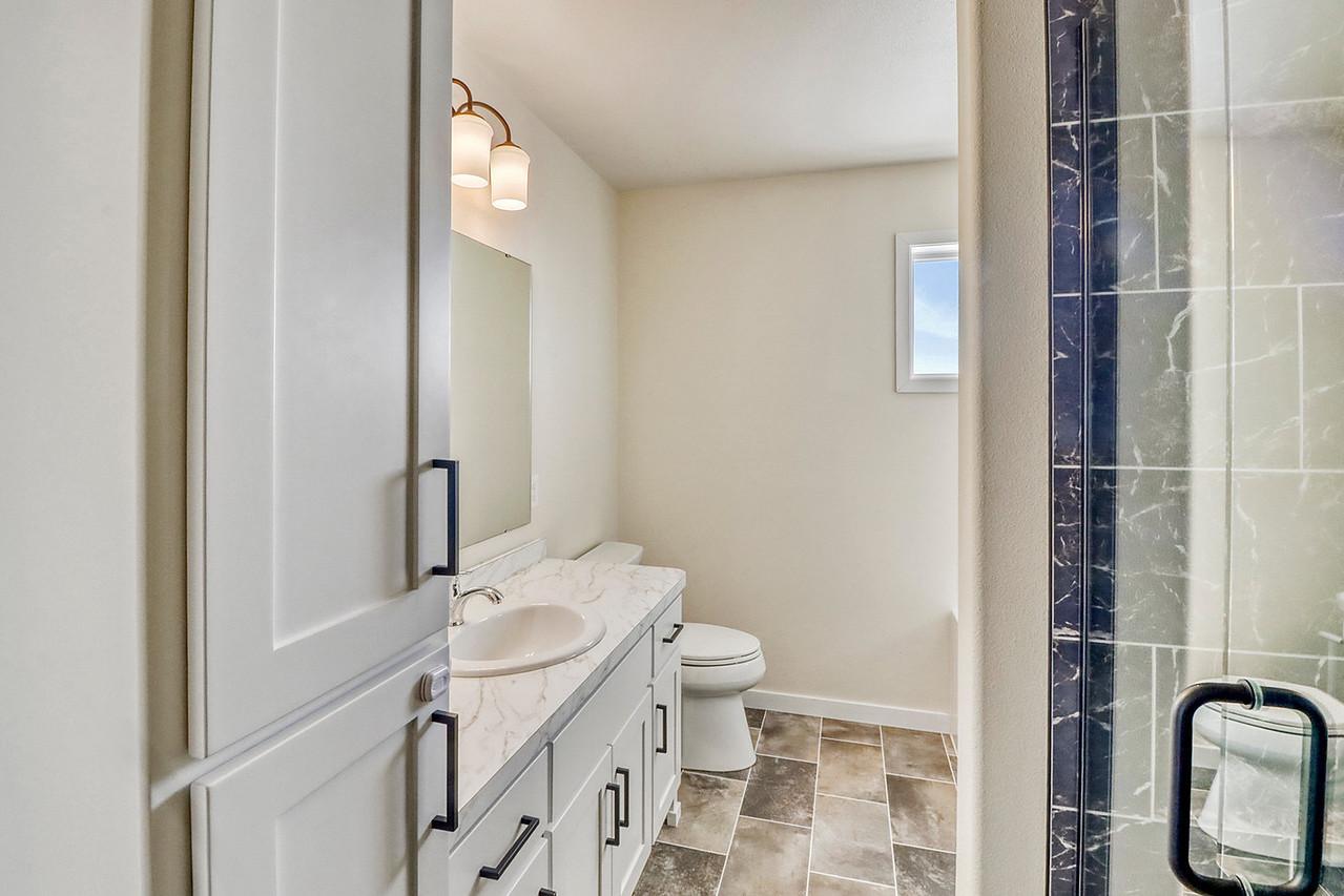 1154 60th Avenue W, West Fargo ND 58078 - Photo 24 of 42