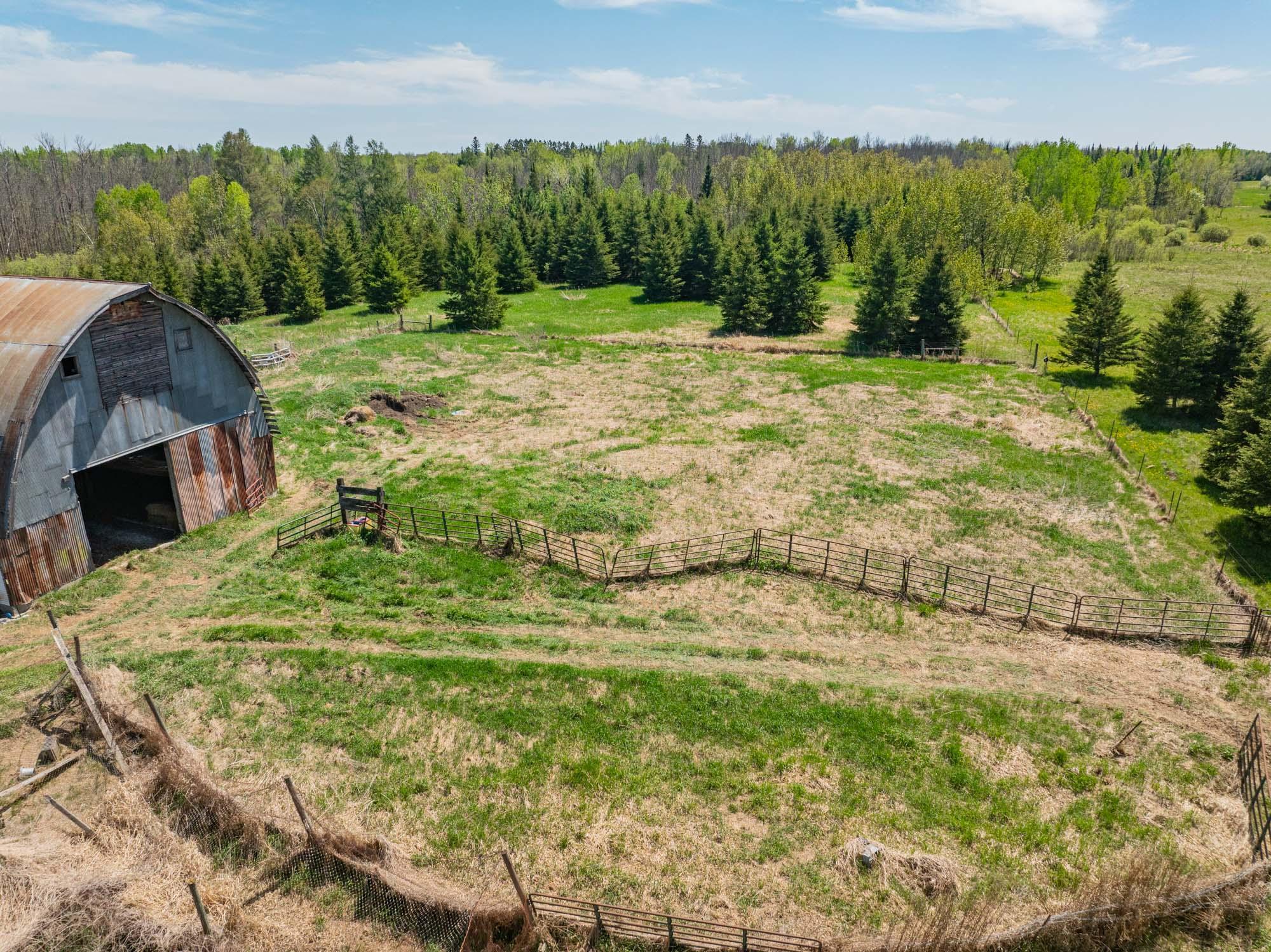 1940 single family home for sale at 15833 Sago 4 in Warba, MN — 3 bed, 1 bath (photo 8 of 39)