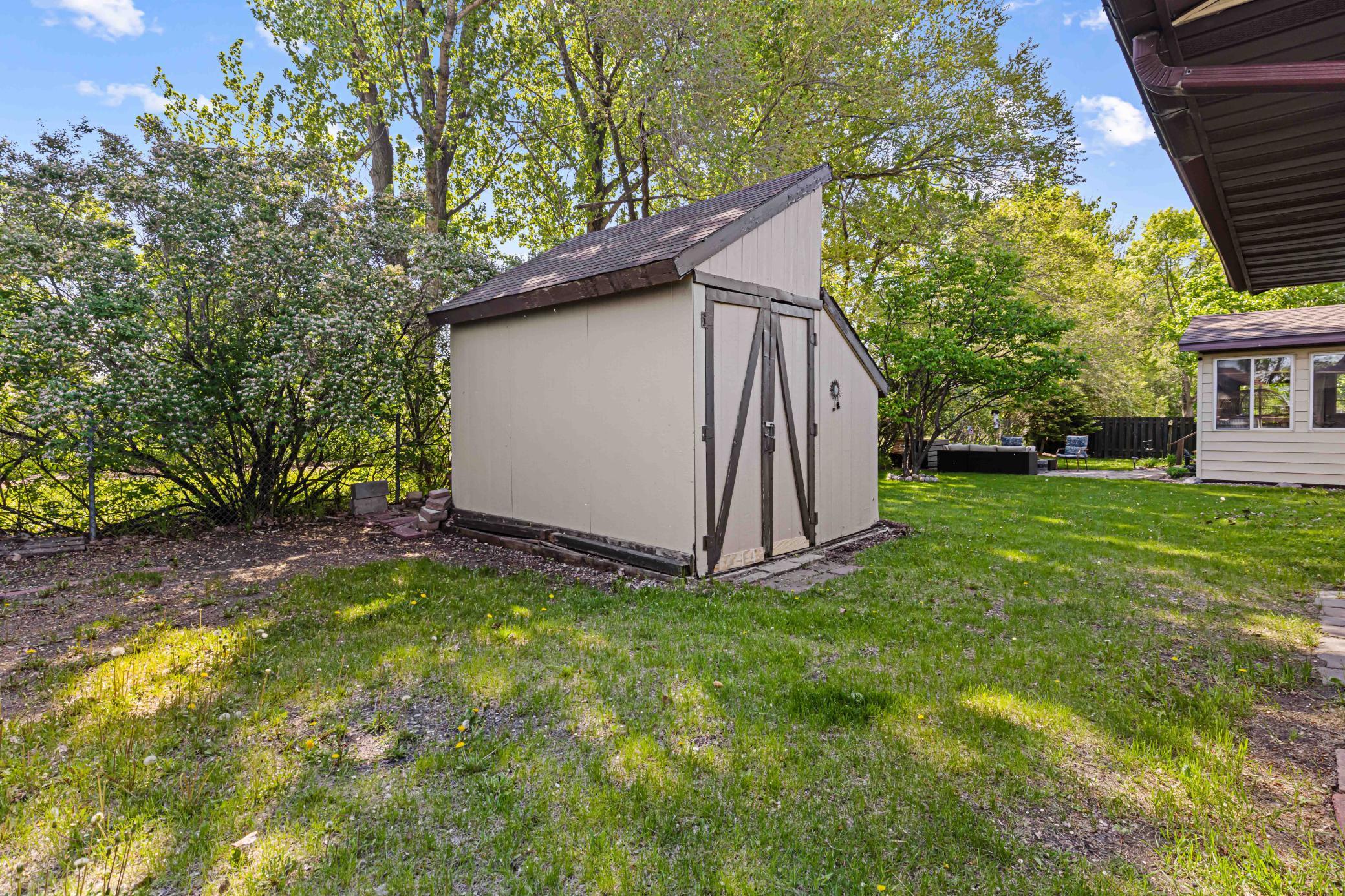 2954 Heatherwood Circle S, Moorhead MN 56560 - Photo 12 of 46