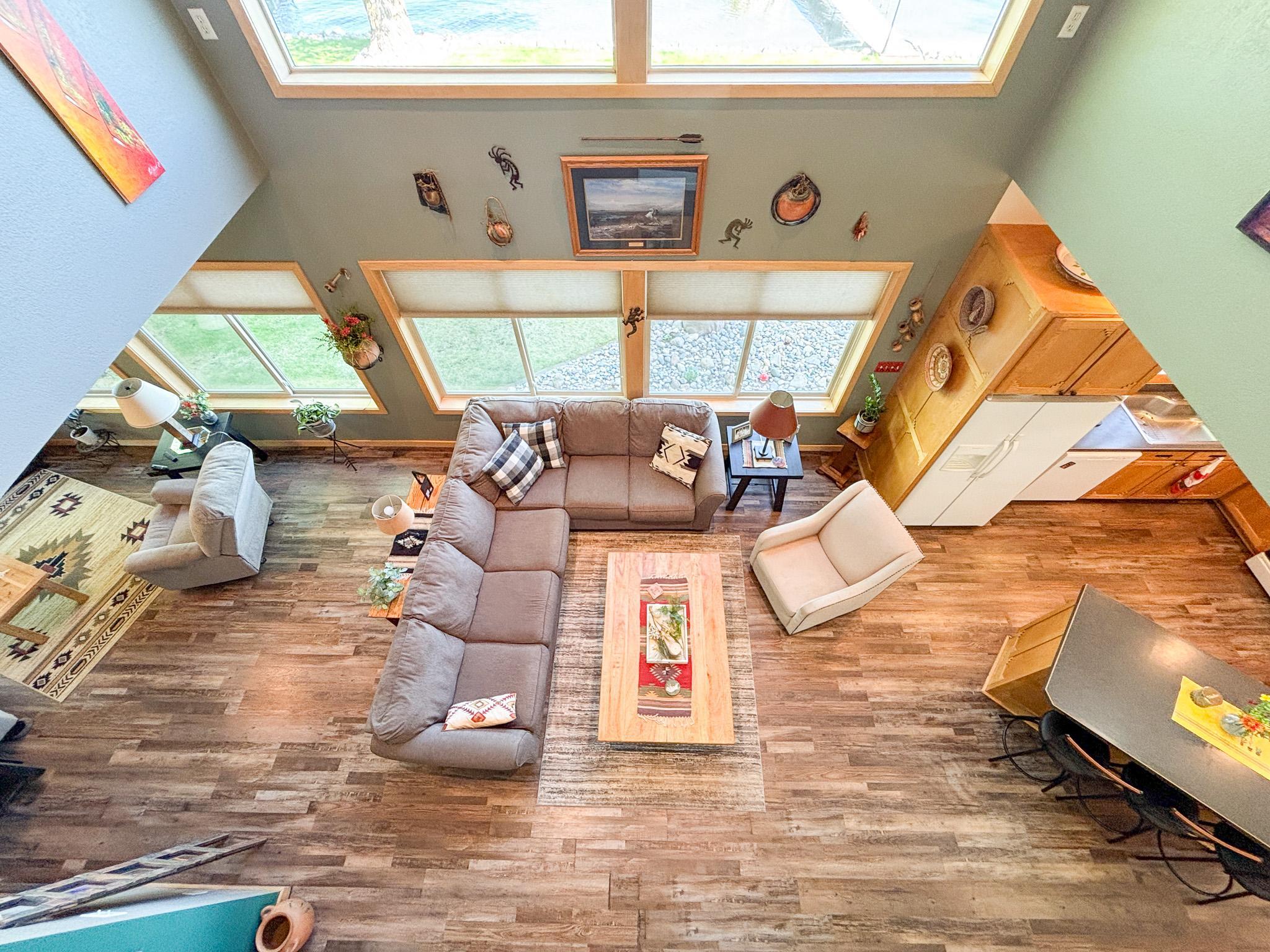 1980 single family home for sale at 21447 Sunny Drive in Fergus Falls, MN — 3 bed, 2 bath (photo 23 of 75)