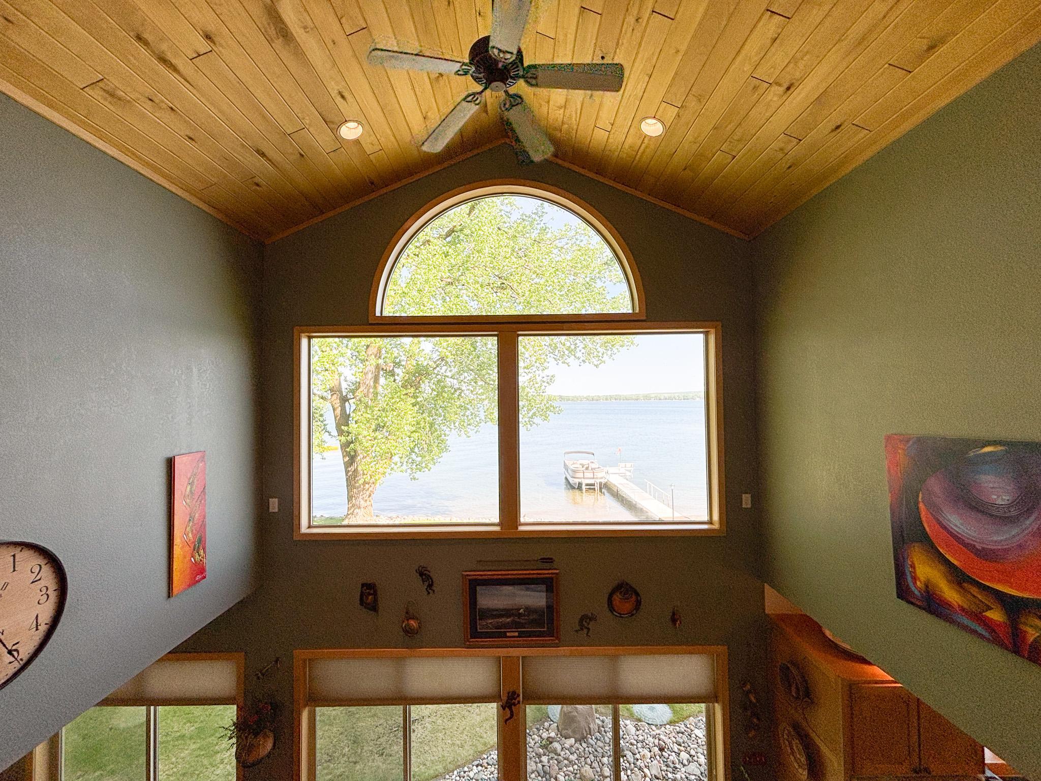 1980 single family home for sale at 21447 Sunny Drive in Fergus Falls, MN — 3 bed, 2 bath (photo 24 of 75)