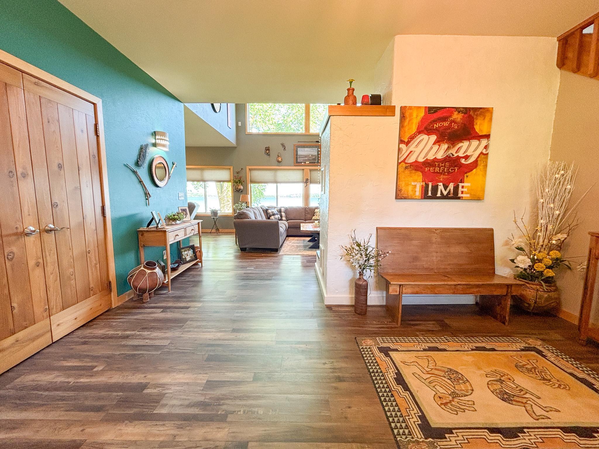 1980 single family home for sale at 21447 Sunny Drive in Fergus Falls, MN — 3 bed, 2 bath (photo 5 of 75)