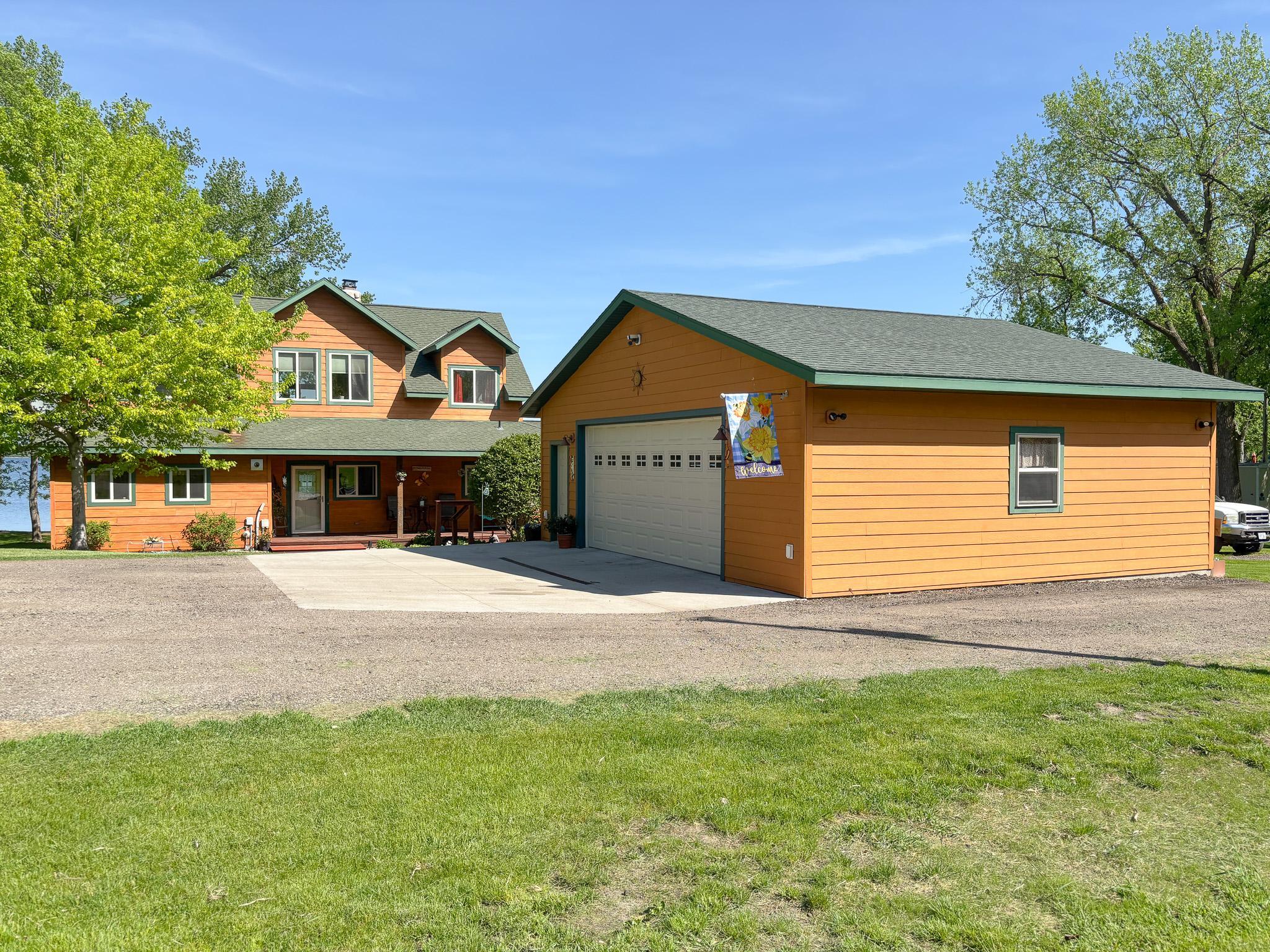 1980 single family home for sale at 21447 Sunny Drive in Fergus Falls, MN — 3 bed, 2 bath (photo 47 of 75)