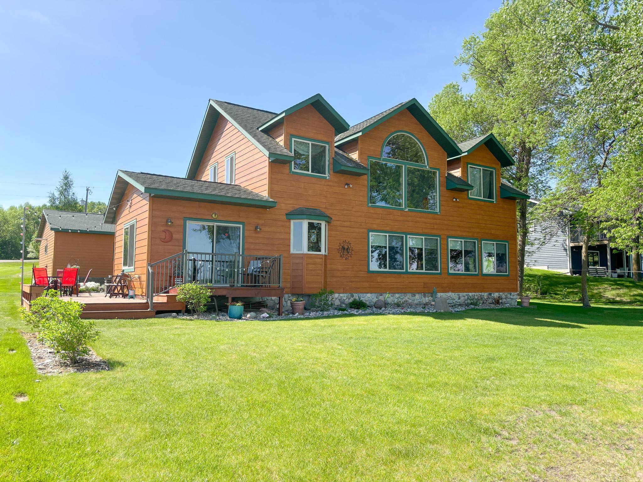 1980 single family home for sale at 21447 Sunny Drive in Fergus Falls, MN — 3 bed, 2 bath (photo 55 of 75)