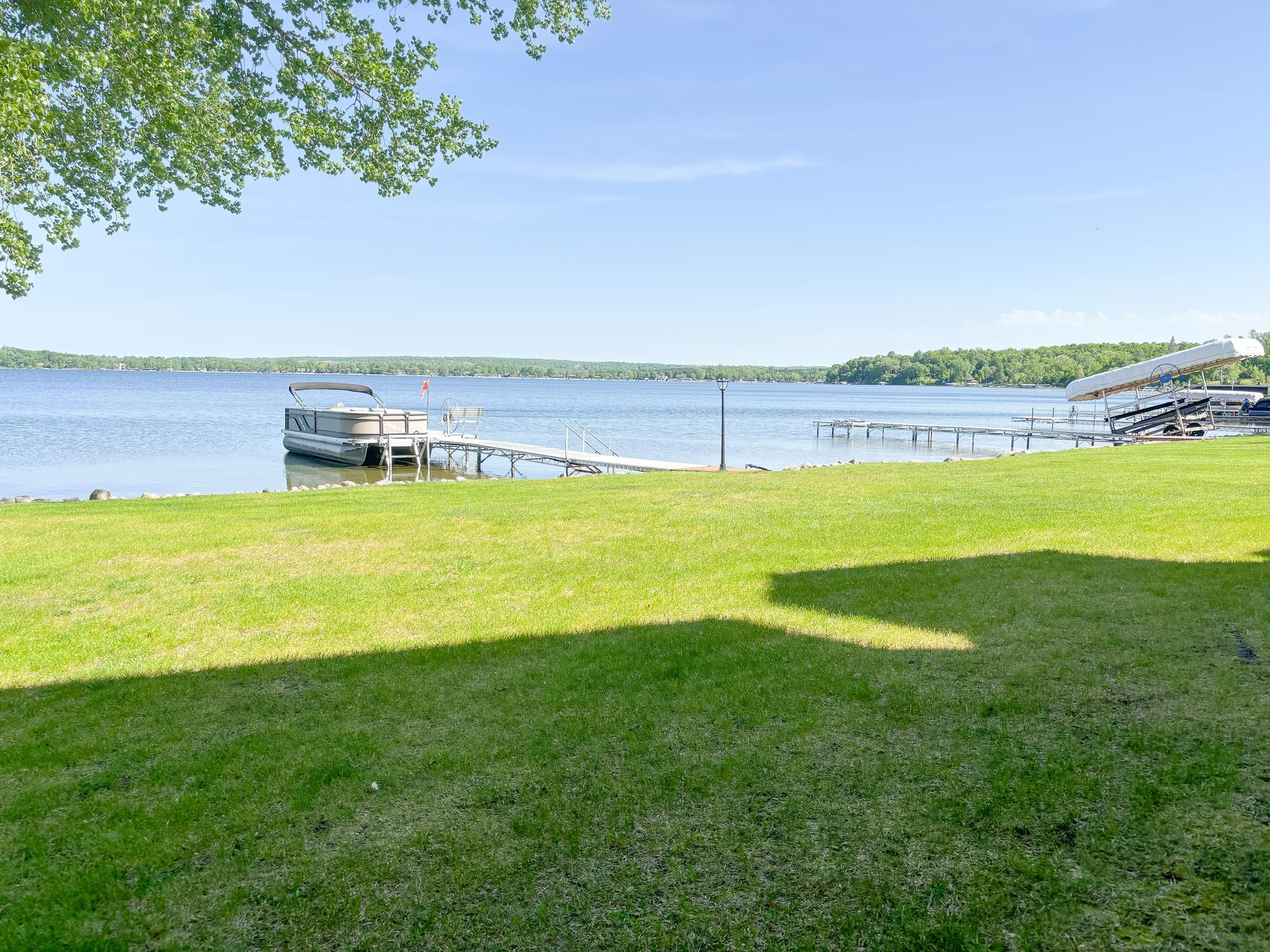 1980 single family home for sale at 21447 Sunny Drive in Fergus Falls, MN — 3 bed, 2 bath (photo 63 of 75)