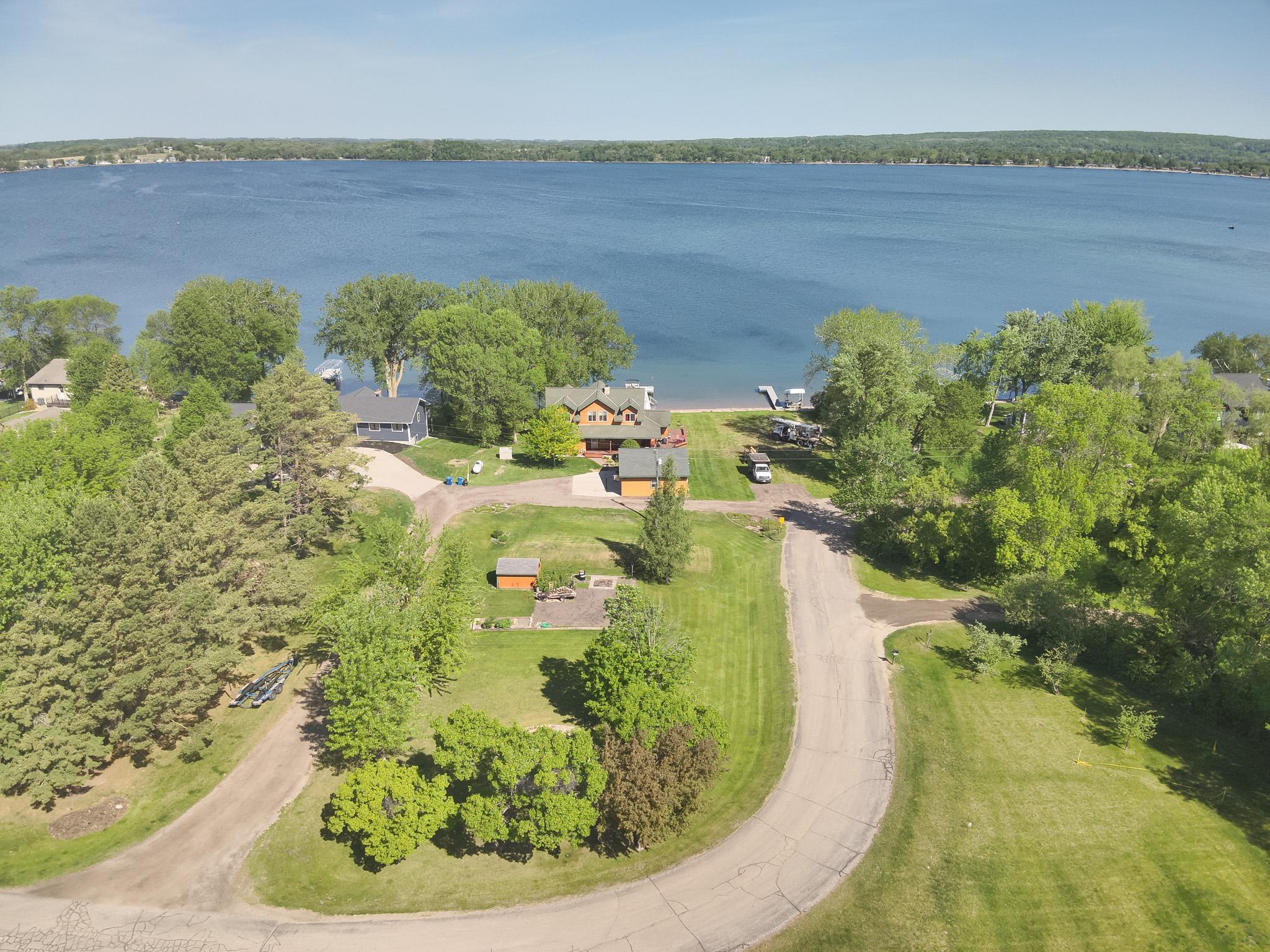 1980 single family home for sale at 21447 Sunny Drive in Fergus Falls, MN — 3 bed, 2 bath (photo 68 of 75)