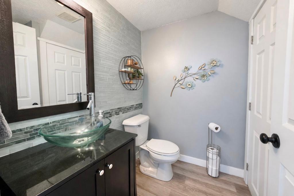 1976 townhouse for sale at 362 Quadna Mountain Road in Hill City, MN — 2 bed, 3 bath (photo 15 of 34)