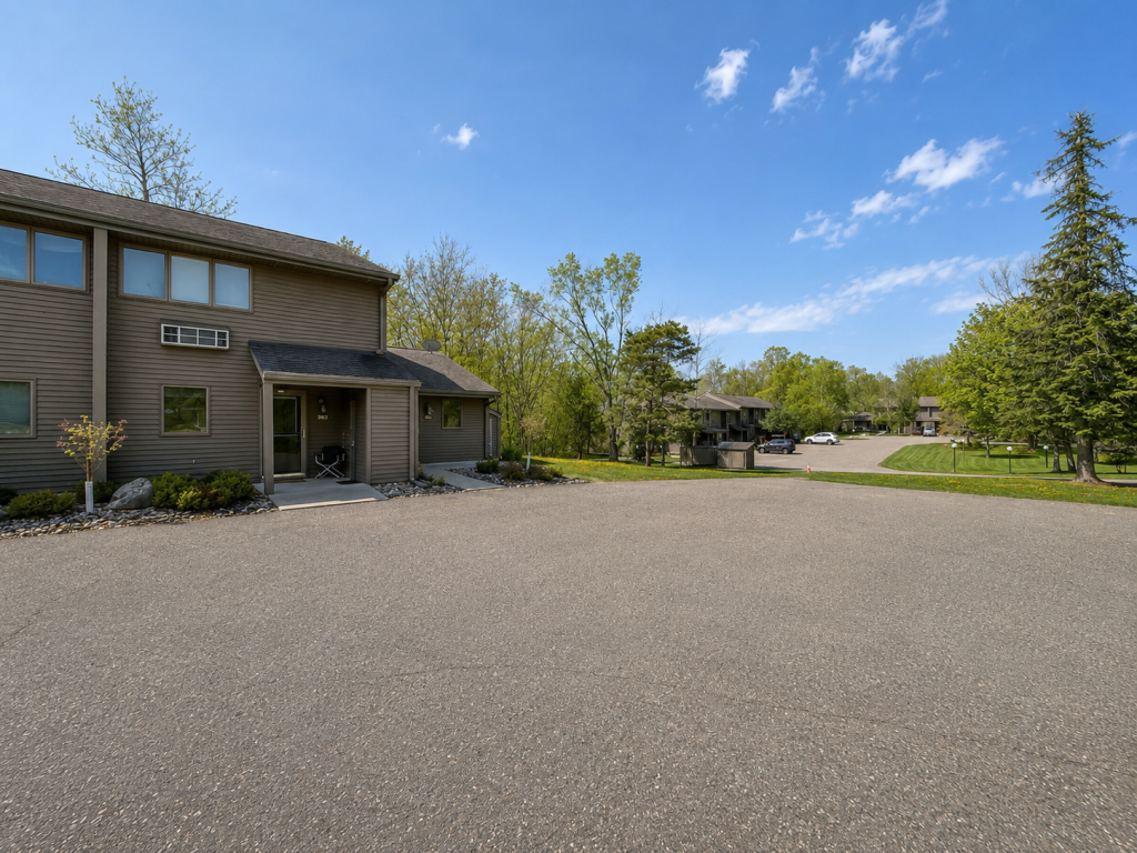 1976 townhouse for sale at 362 Quadna Mountain Road in Hill City, MN — 2 bed, 3 bath (photo 26 of 34)