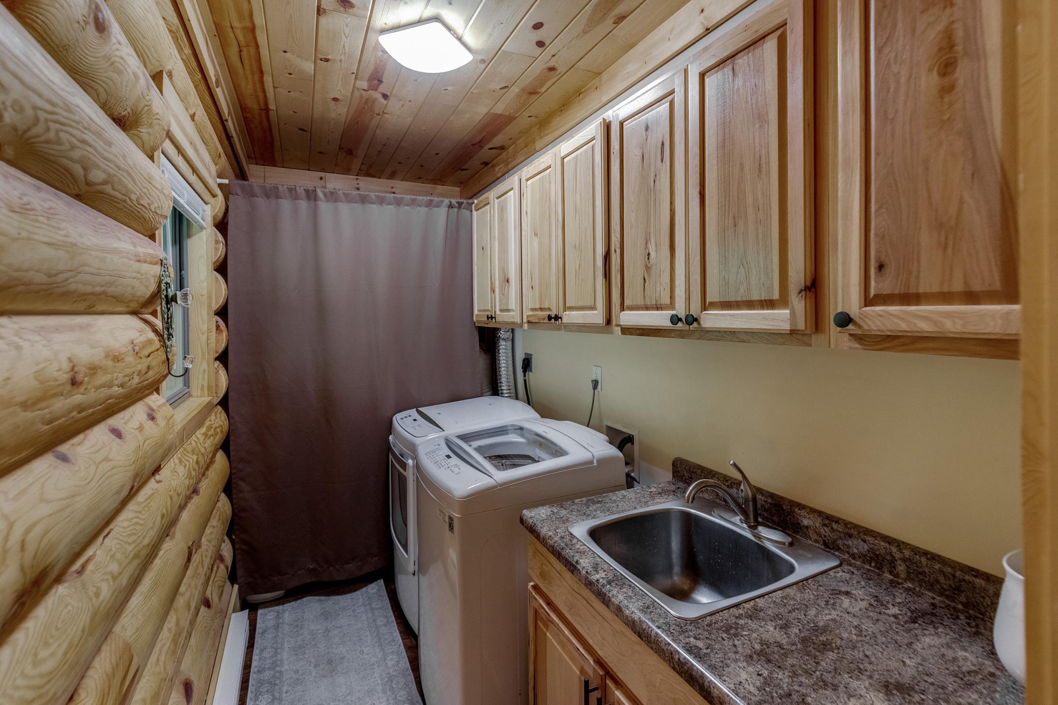 2018 single family home for sale at 26078 Birch Avenue in Nisswa, MN — 3 bed, 2 bath (photo 12 of 45)