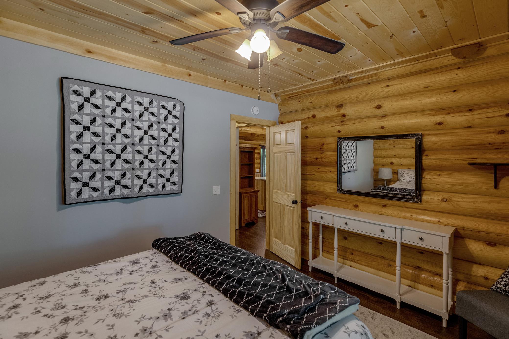 2018 single family home for sale at 26078 Birch Avenue in Nisswa, MN — 3 bed, 2 bath (photo 14 of 45)