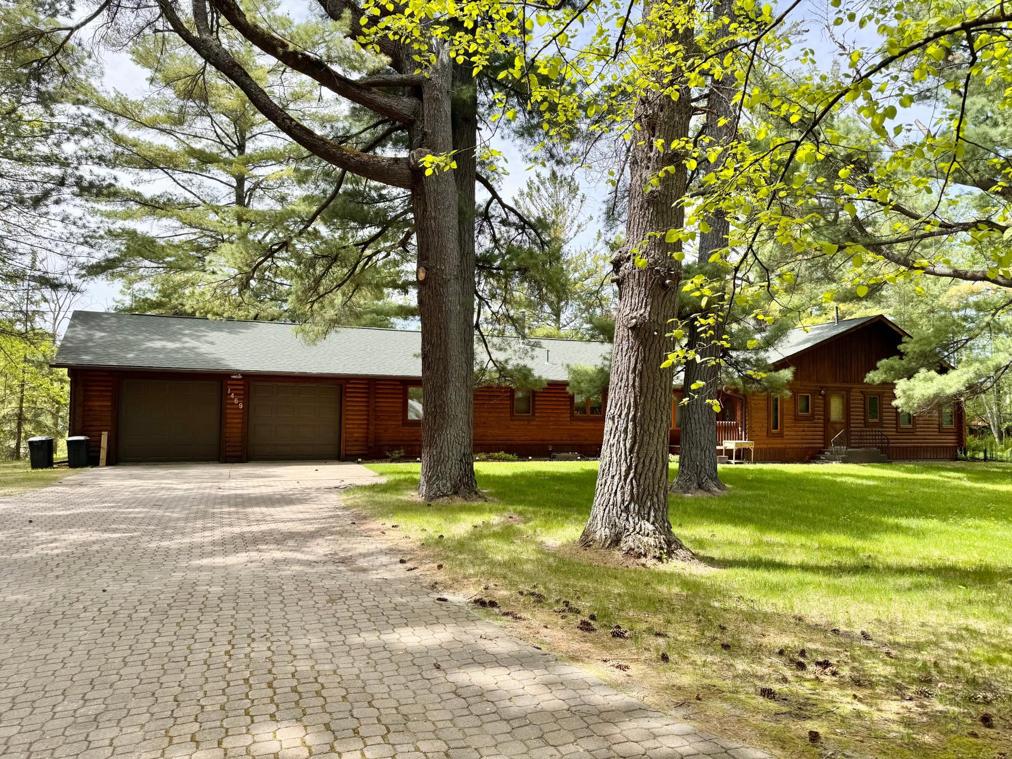 1469 Woodland Loop NW, Baudette MN 56623 - Photo 2 of 32