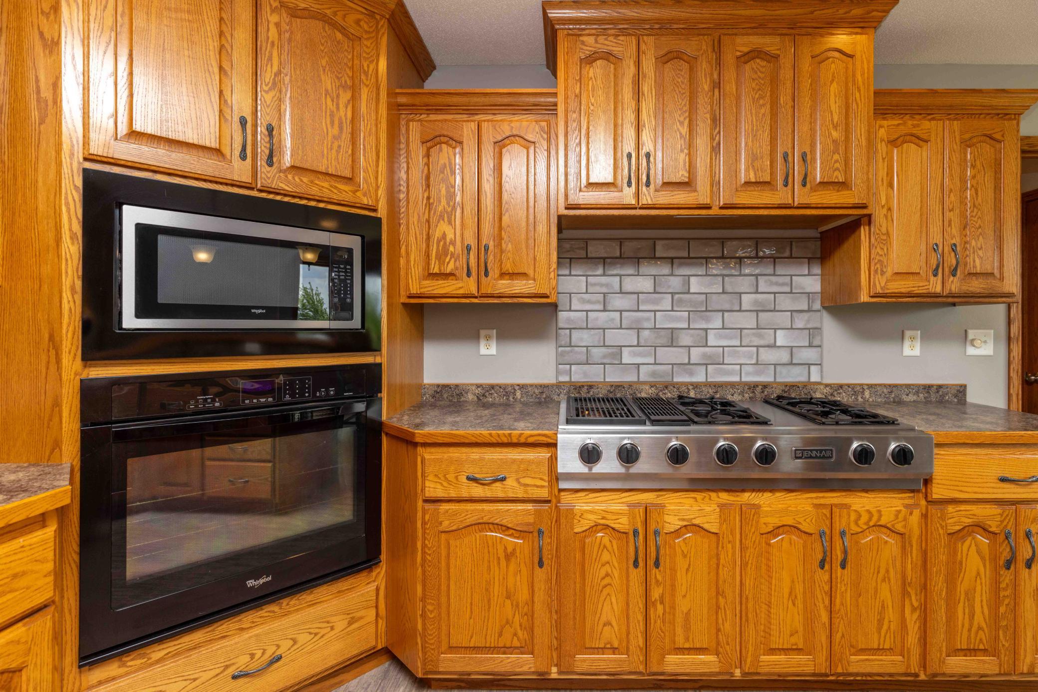 2003 single family home for sale at 21677 162nd Avenue S in Barnesville, MN — 4 bed, 4 bath (photo 29 of 67)