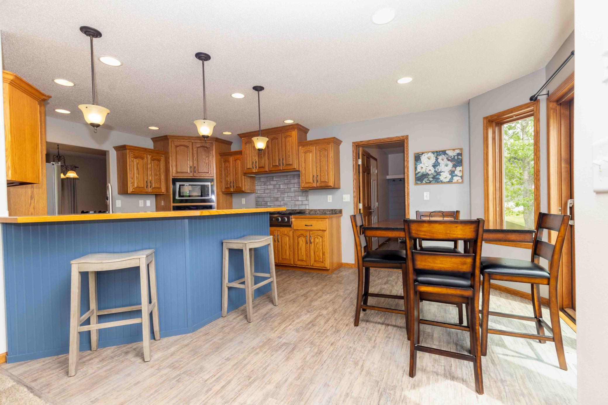 2003 single family home for sale at 21677 162nd Avenue S in Barnesville, MN — 4 bed, 4 bath (photo 31 of 67)