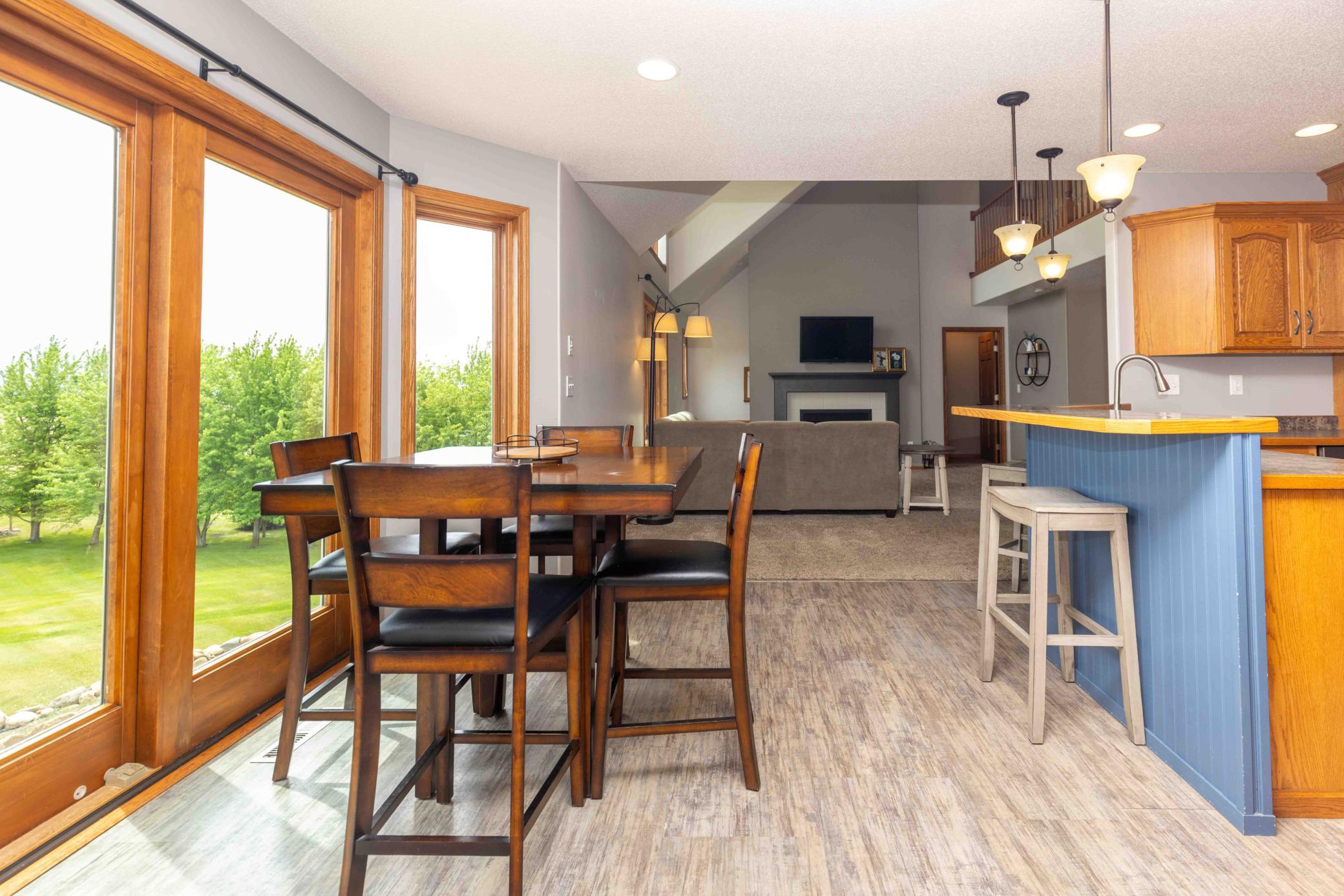 2003 single family home for sale at 21677 162nd Avenue S in Barnesville, MN — 4 bed, 4 bath (photo 32 of 67)