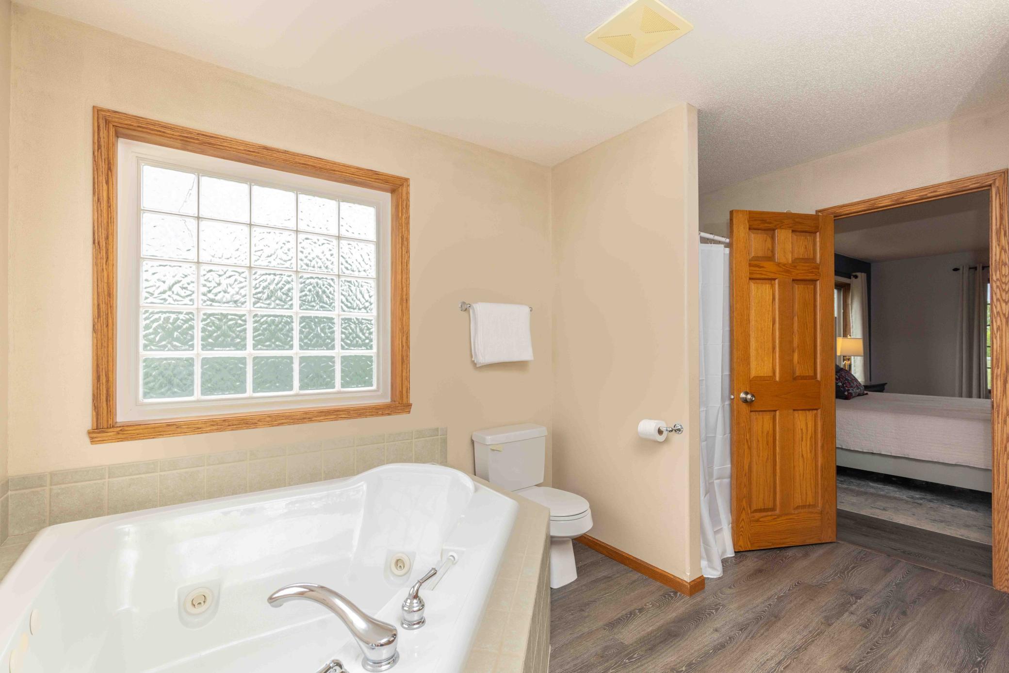 2003 single family home for sale at 21677 162nd Avenue S in Barnesville, MN — 4 bed, 4 bath (photo 41 of 67)