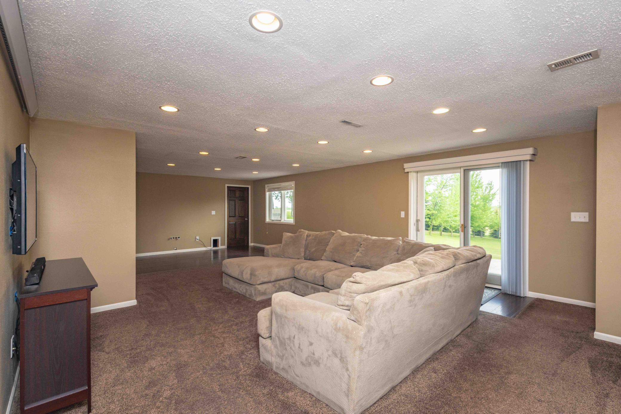 2003 single family home for sale at 21677 162nd Avenue S in Barnesville, MN — 4 bed, 4 bath (photo 60 of 67)